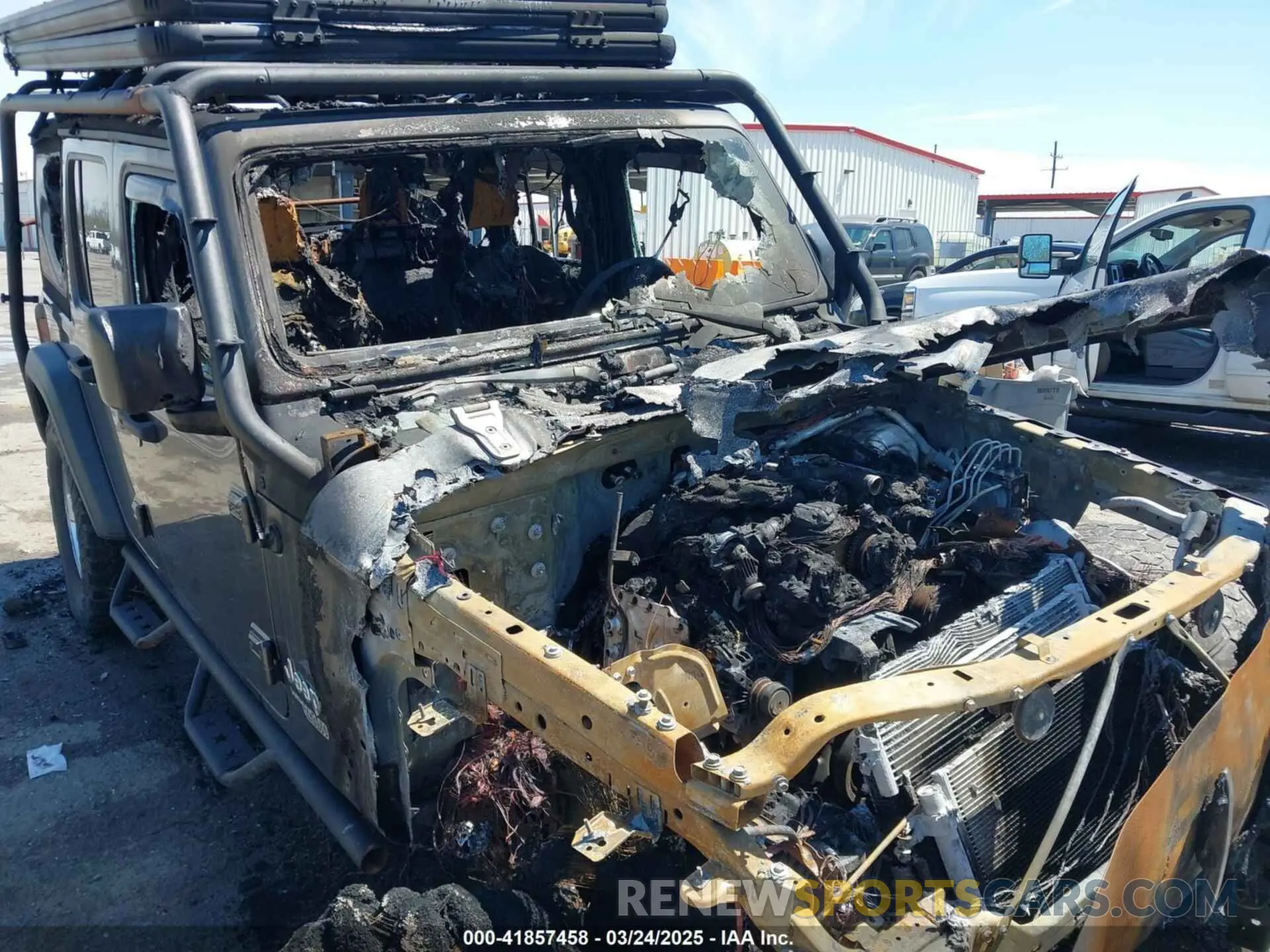 6 fotografías del automóvil dañado 1C4HJXDNXLW226806 JEEP WRANGLER UNLIMITED 2020