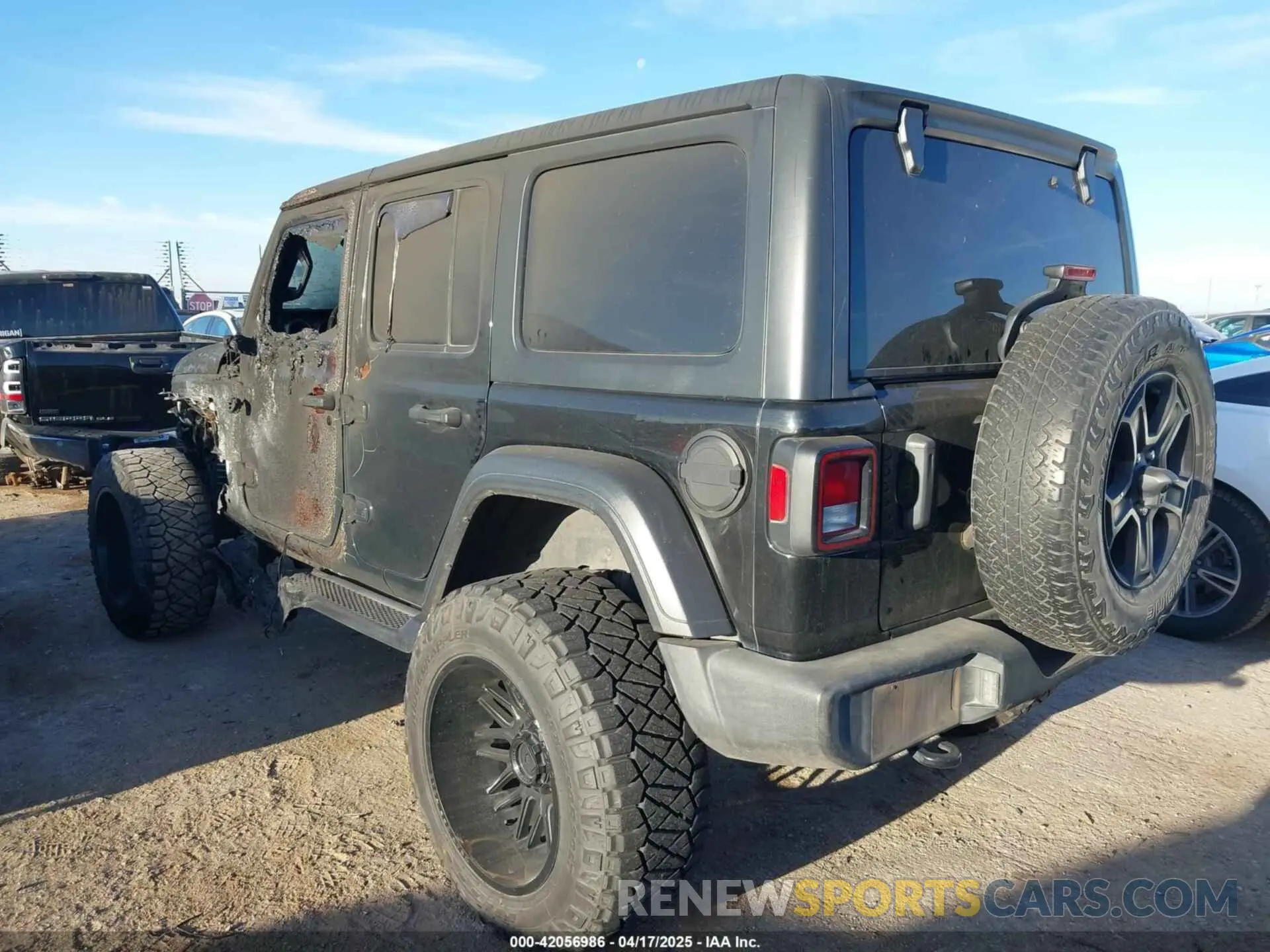 3 fotografías del automóvil dañado 1C4HJXDNXLW348677 JEEP WRANGLER UNLIMITED 2020