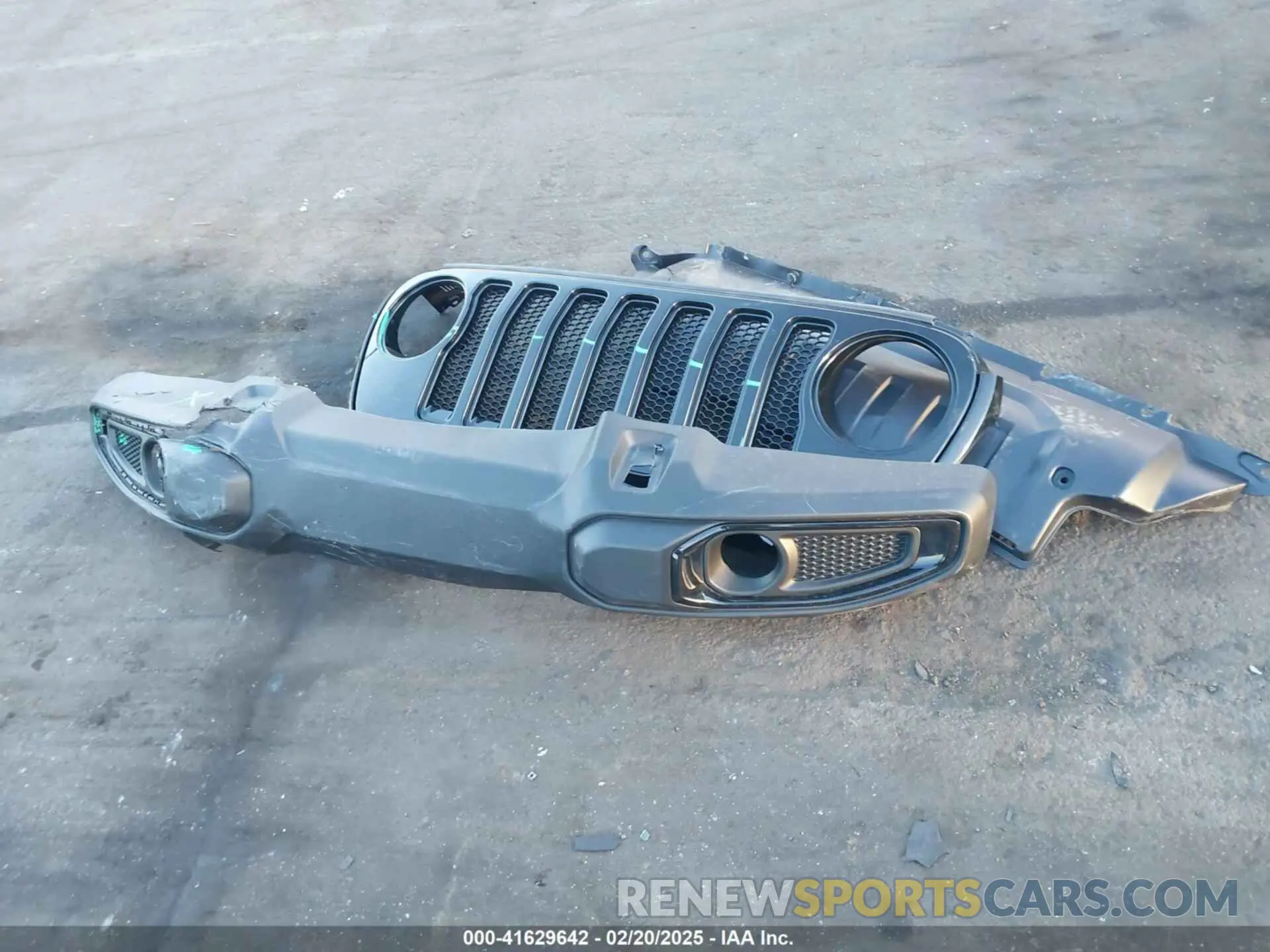 12 fotografías del automóvil dañado 1C4HJXEG3LW211192 JEEP WRANGLER UNLIMITED 2020