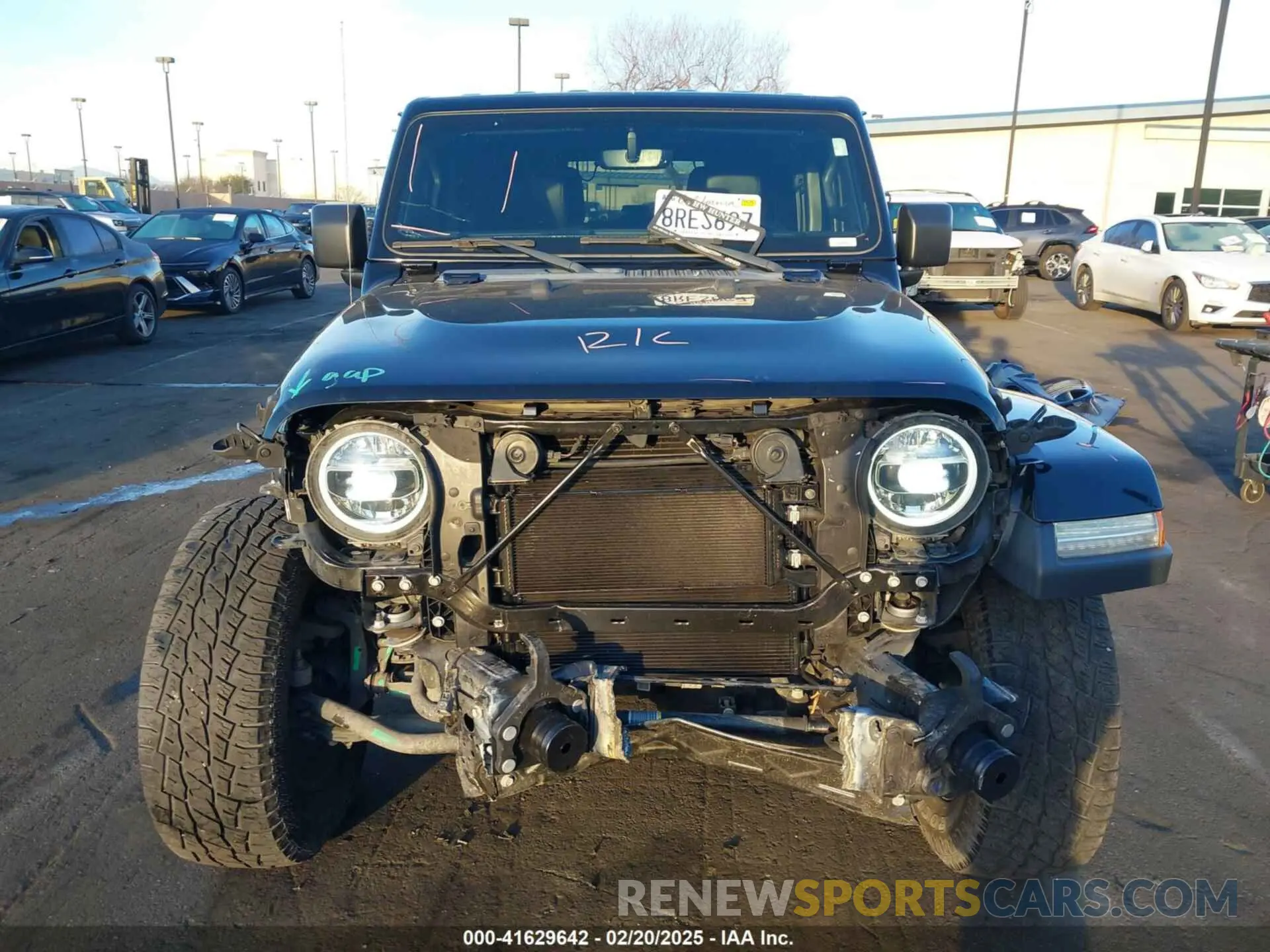13 fotografías del automóvil dañado 1C4HJXEG3LW211192 JEEP WRANGLER UNLIMITED 2020