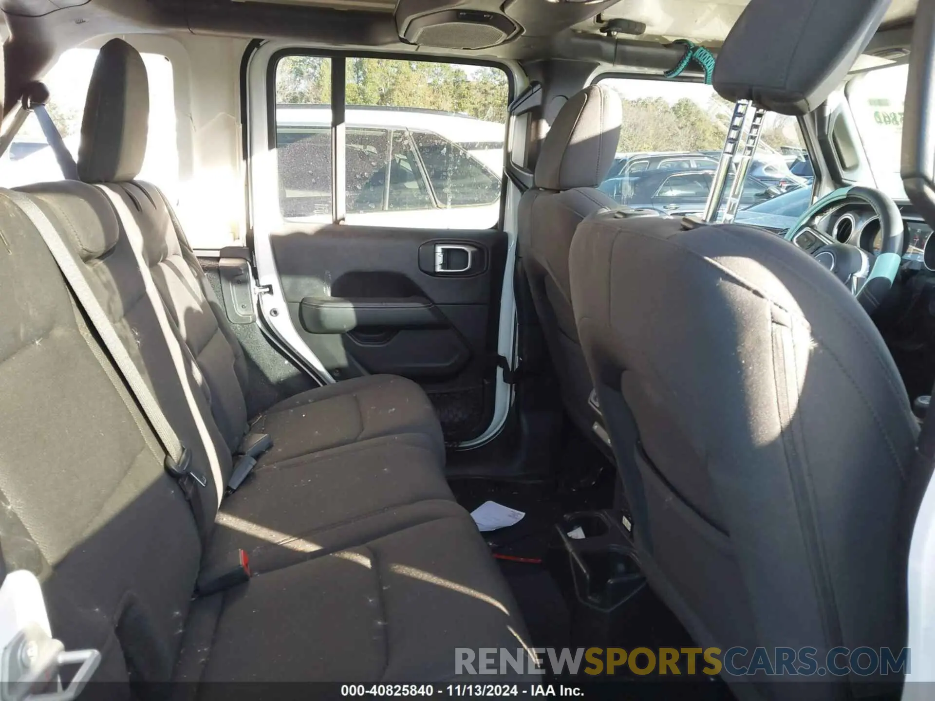 8 fotografías del automóvil dañado 1C4HJXEN2LW267929 JEEP WRANGLER UNLIMITED 2020
