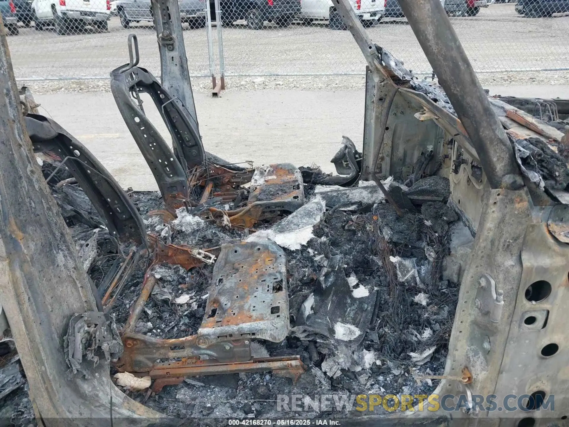 5 fotografías del automóvil dañado 1C4HJXEN9LW151451 JEEP WRANGLER UNLIMITED 2020