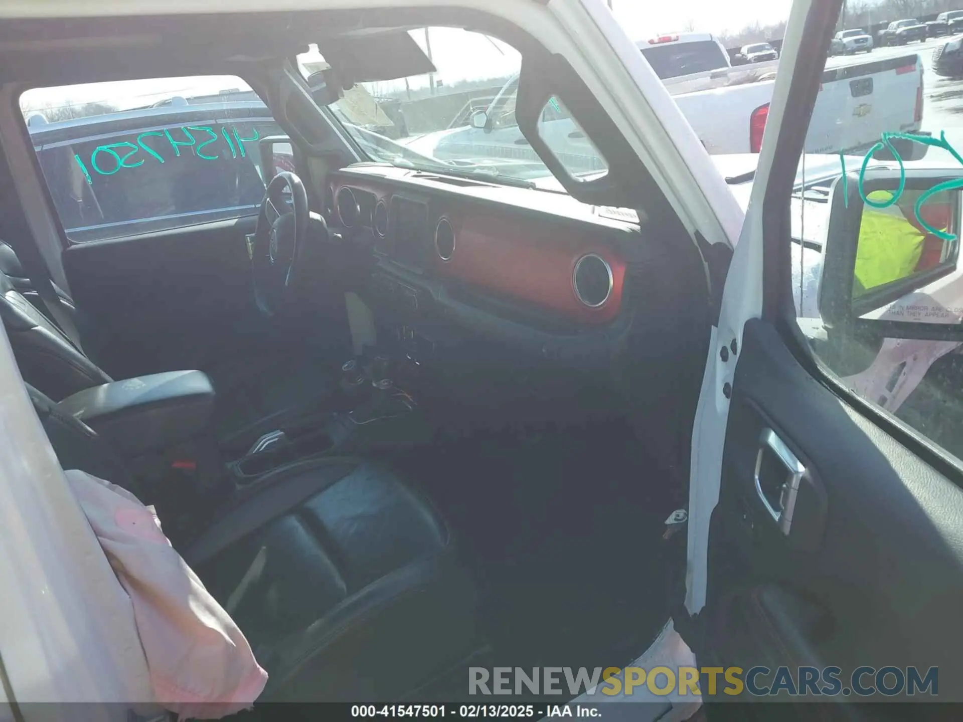5 fotografías del automóvil dañado 1C4HJXFG7LW244243 JEEP WRANGLER UNLIMITED 2020