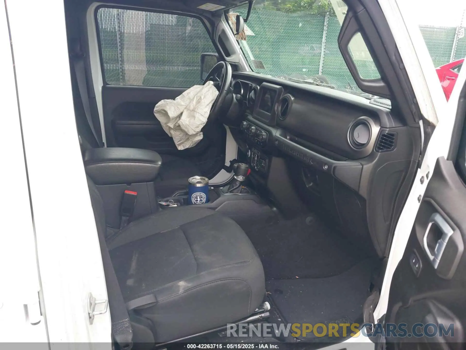 5 fotografías del automóvil dañado 1C4HJXDG1MW850478 JEEP WRANGLER UNLIMITED 2021