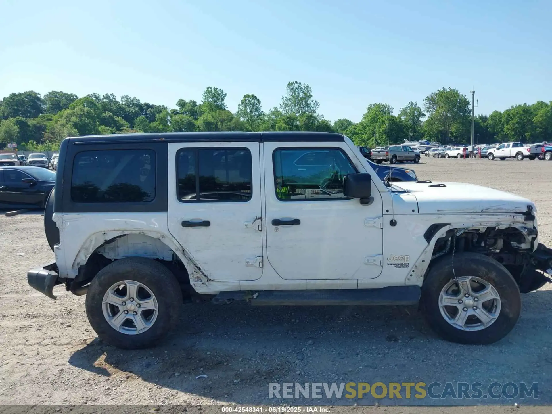 13 fotografías del automóvil dañado 1C4HJXDG2MW540369 JEEP WRANGLER UNLIMITED 2021