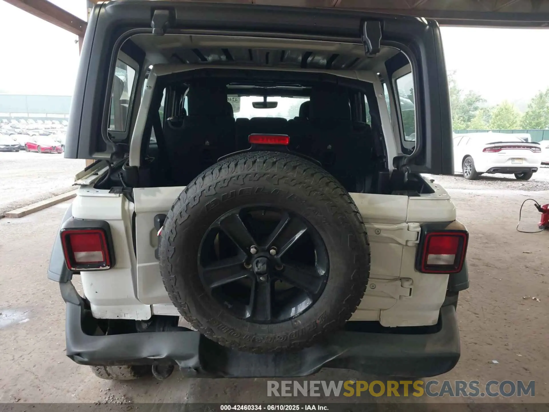 16 fotografías del automóvil dañado 1C4HJXDG3MW647592 JEEP WRANGLER UNLIMITED 2021