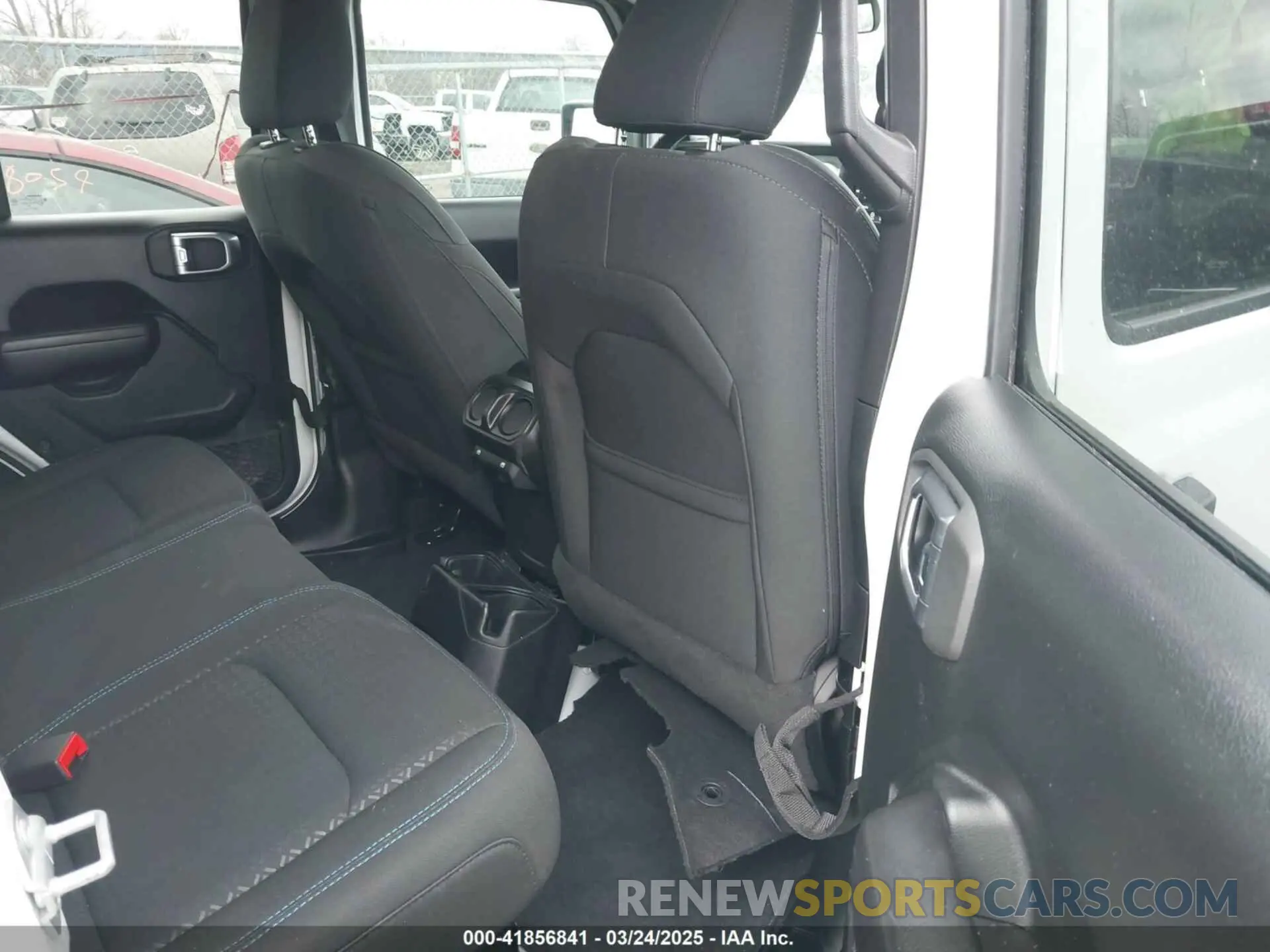 8 fotografías del automóvil dañado 1C4HJXDG8MW596171 JEEP WRANGLER UNLIMITED 2021