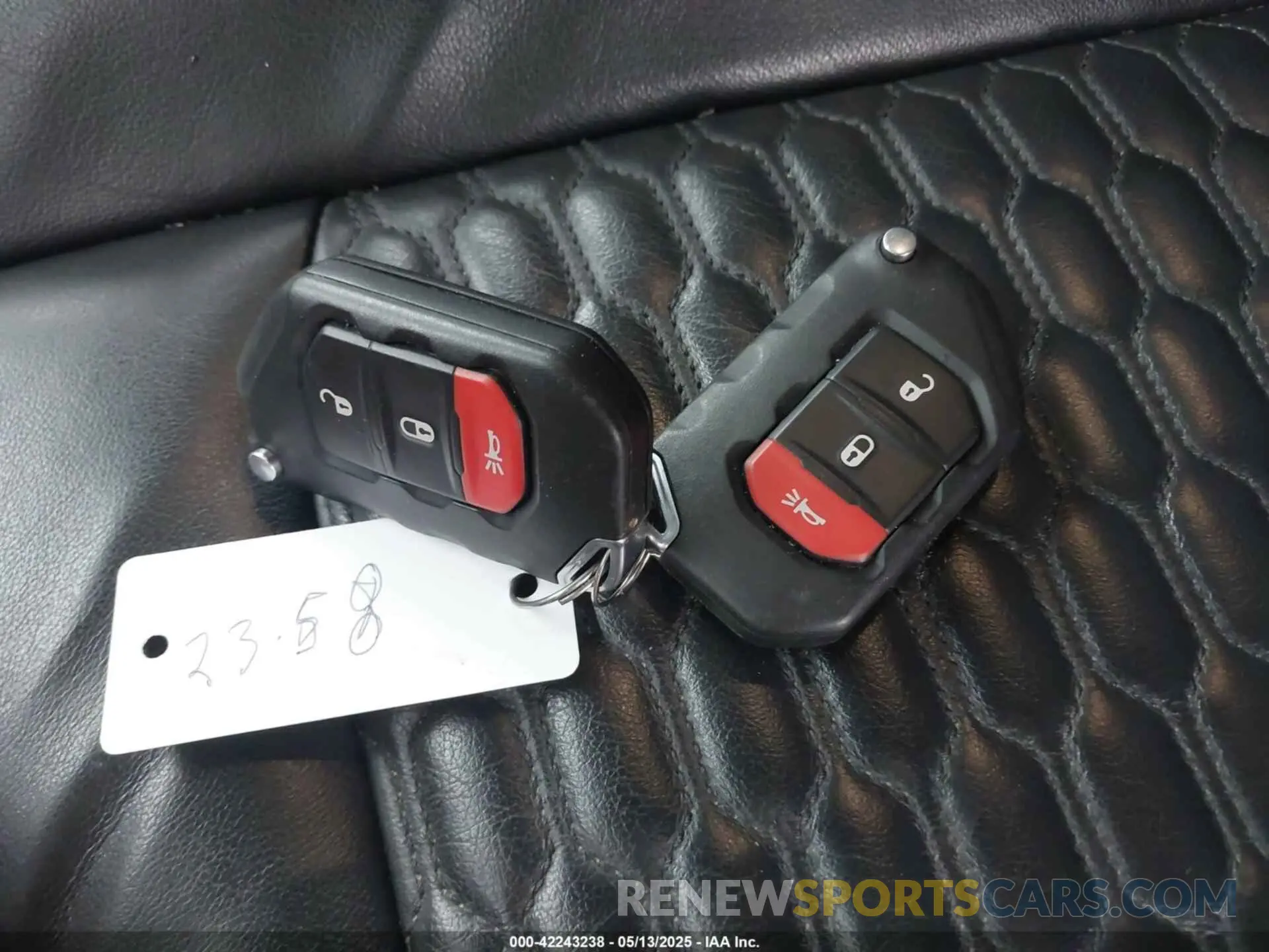 11 fotografías del automóvil dañado 1C4HJXDG9MW582361 JEEP WRANGLER UNLIMITED 2021