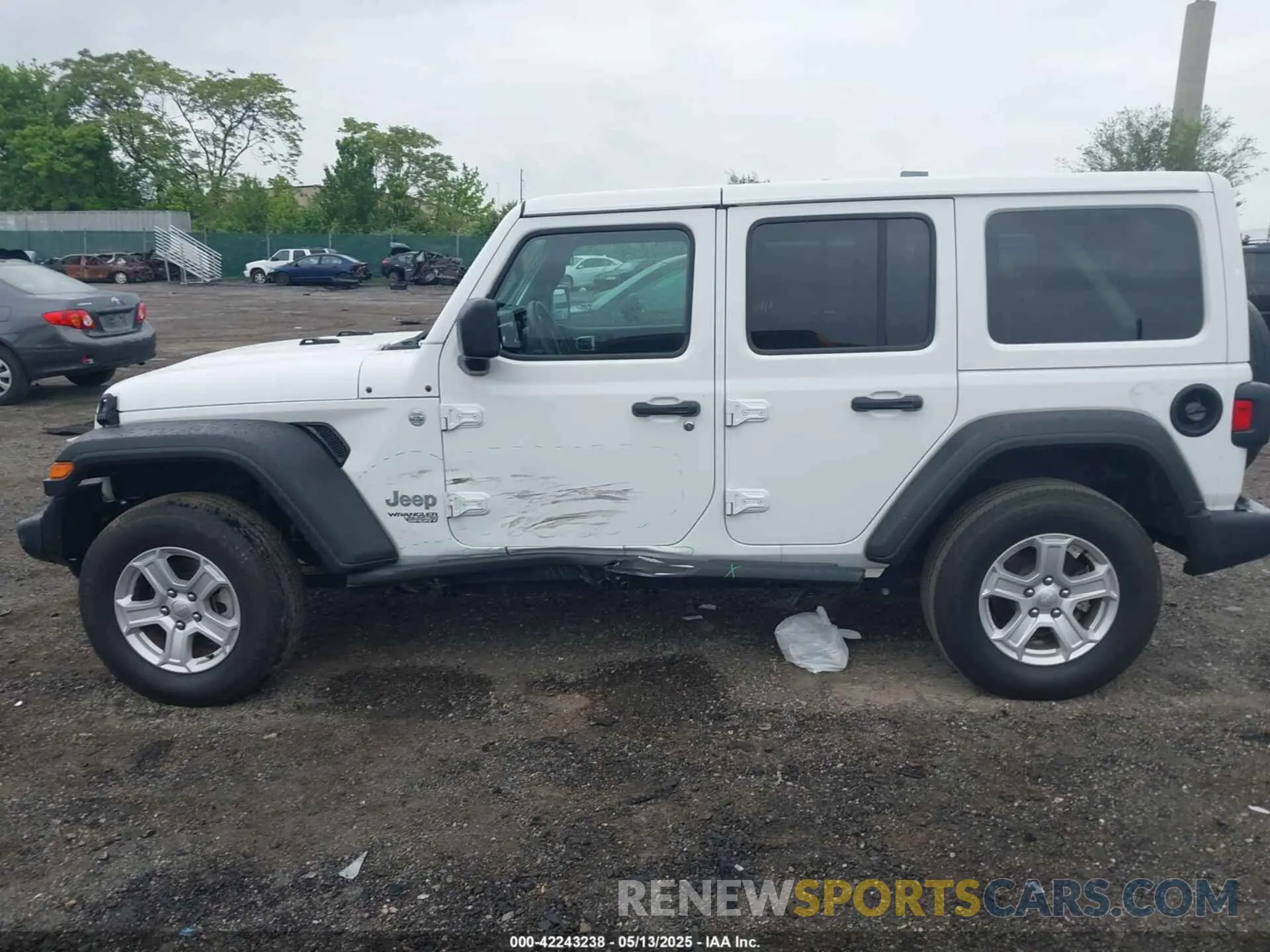 14 fotografías del automóvil dañado 1C4HJXDG9MW582361 JEEP WRANGLER UNLIMITED 2021