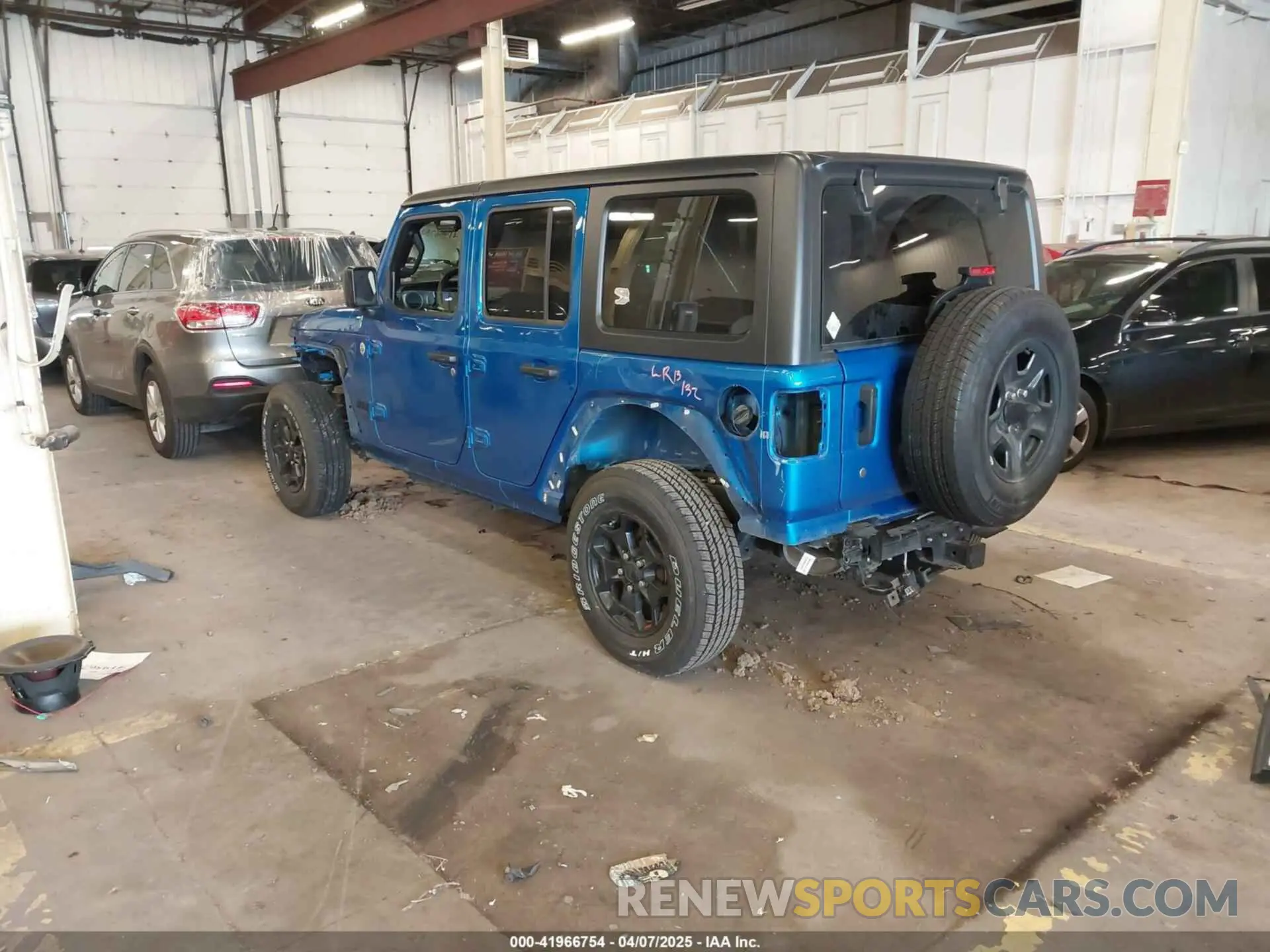 3 fotografías del automóvil dañado 1C4HJXDG9MW797013 JEEP WRANGLER UNLIMITED 2021