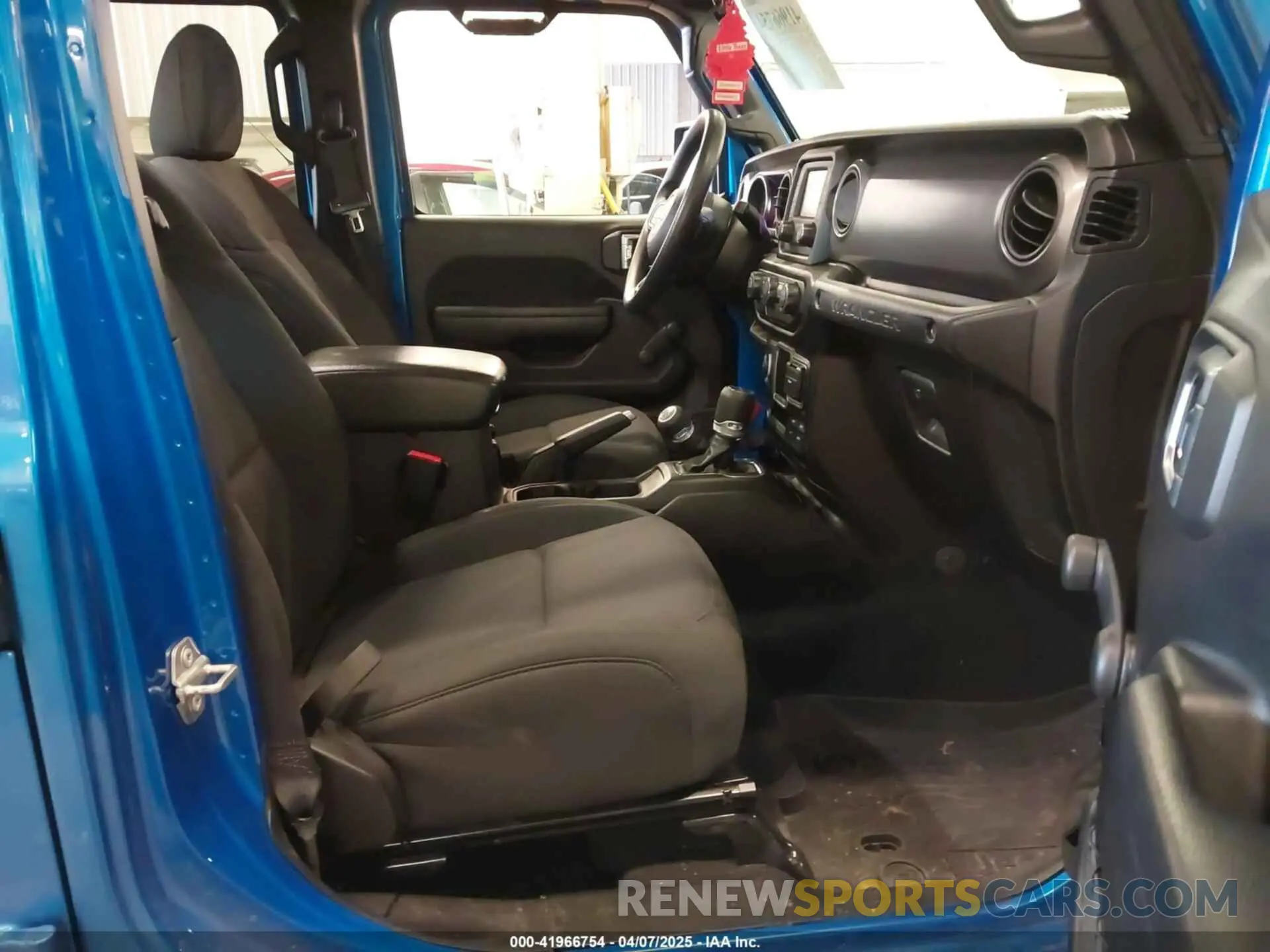 5 fotografías del automóvil dañado 1C4HJXDG9MW797013 JEEP WRANGLER UNLIMITED 2021