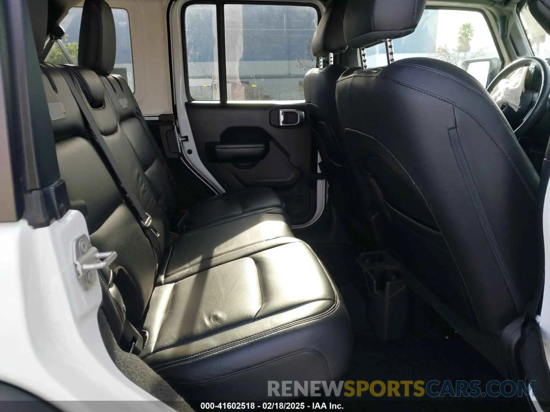 8 fotografías del automóvil dañado 1C4HJXDG9MW829362 JEEP WRANGLER UNLIMITED 2021
