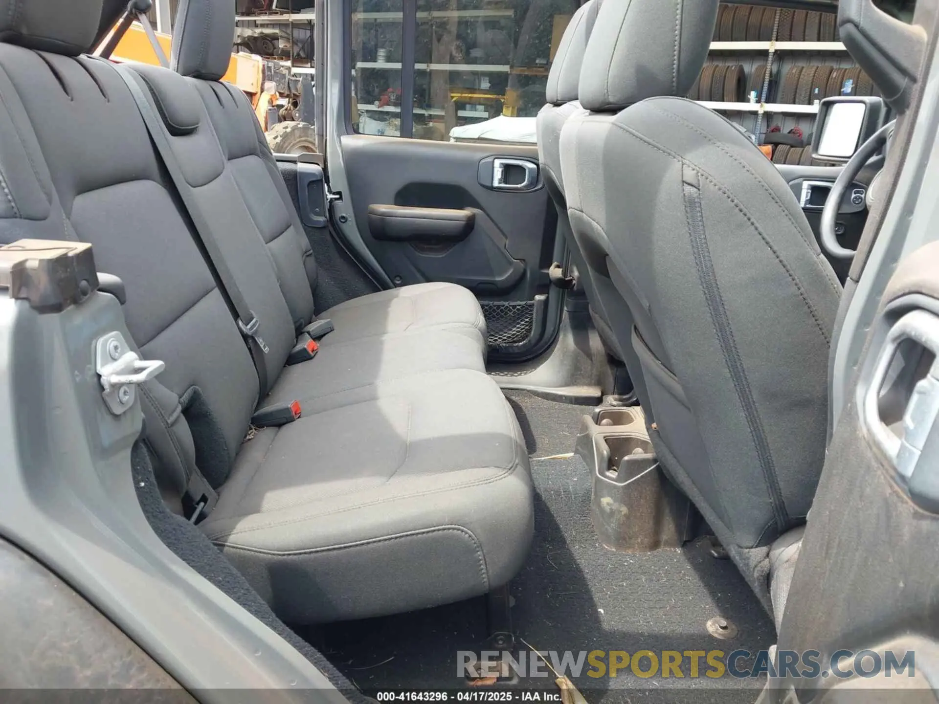 8 fotografías del automóvil dañado 1C4HJXDGXMW763324 JEEP WRANGLER UNLIMITED 2021