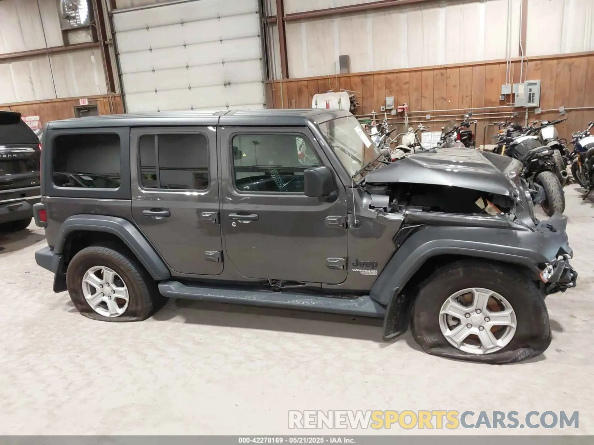 12 fotografías del automóvil dañado 1C4HJXDN2MW701625 JEEP WRANGLER UNLIMITED 2021