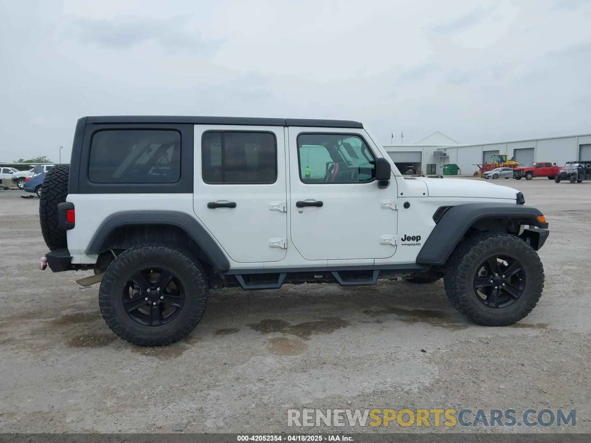 13 fotografías del automóvil dañado 1C4HJXDN3MW567210 JEEP WRANGLER UNLIMITED 2021