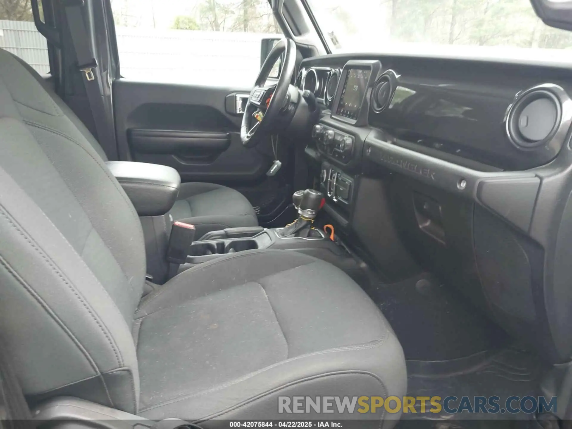5 fotografías del automóvil dañado 1C4HJXDN5MW683251 JEEP WRANGLER UNLIMITED 2021