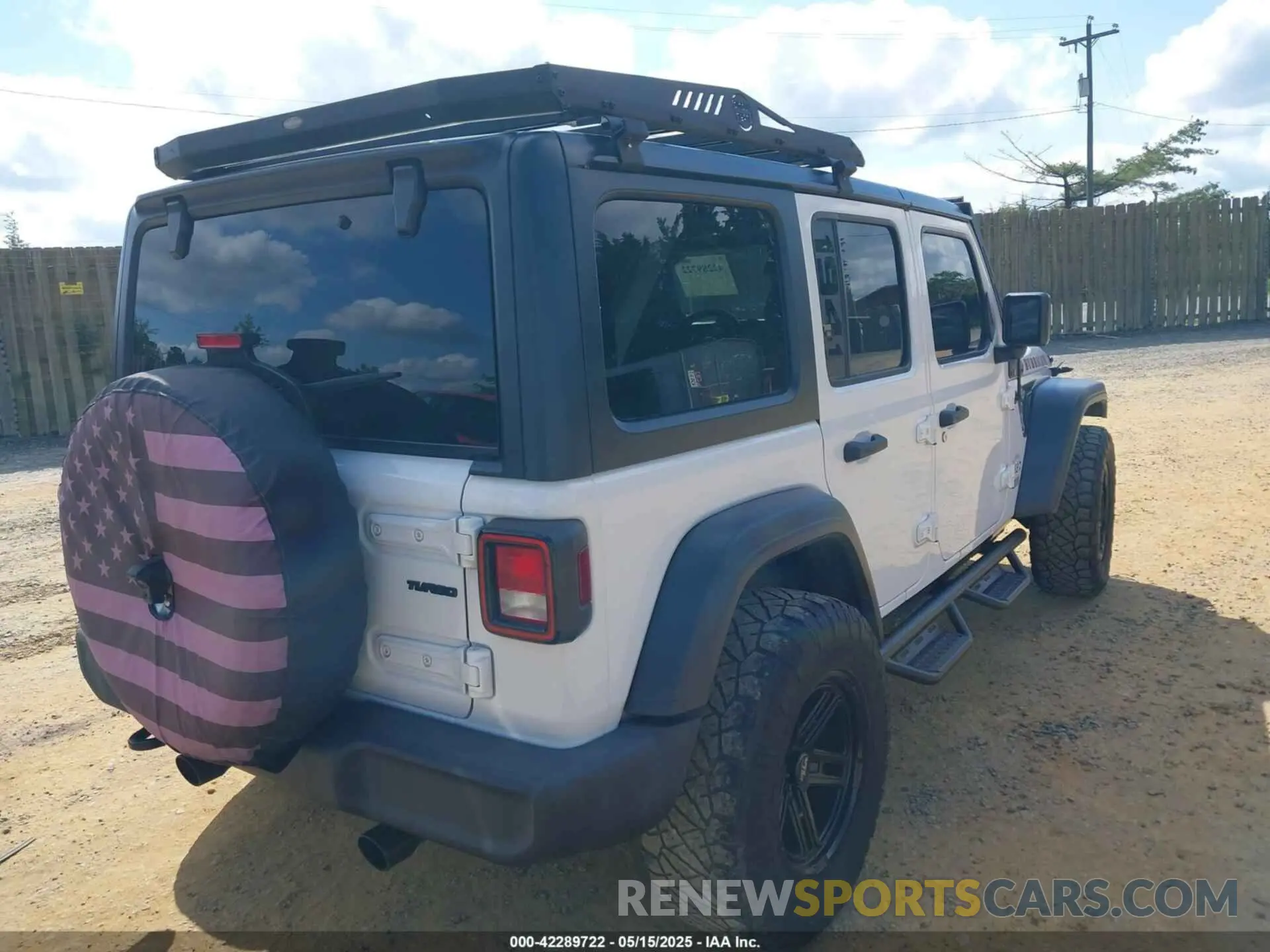 4 fotografías del automóvil dañado 1C4HJXDN6MW527896 JEEP WRANGLER UNLIMITED 2021