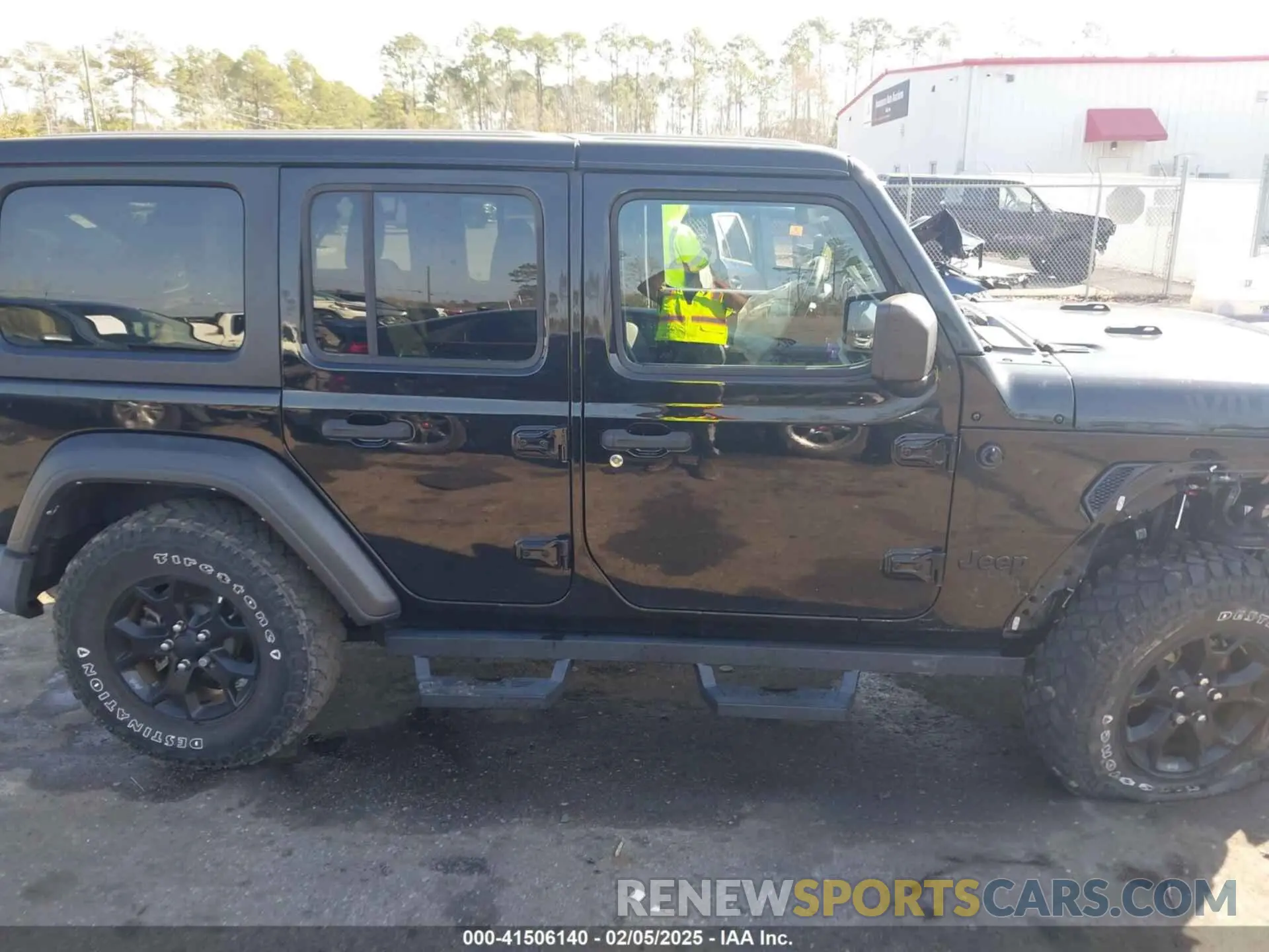 13 fotografías del automóvil dañado 1C4HJXDN6MW812565 JEEP WRANGLER UNLIMITED 2021