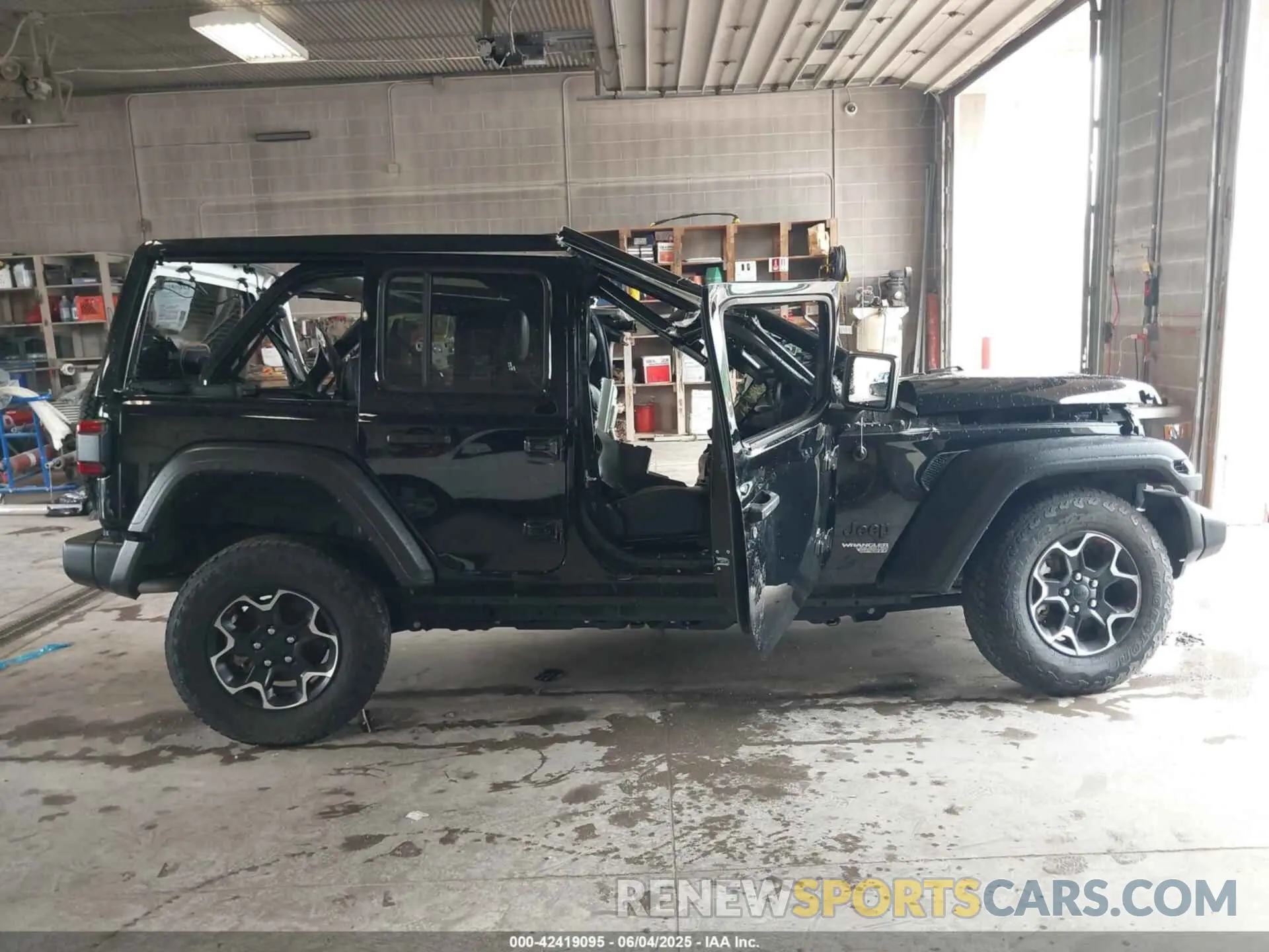 14 fotografías del automóvil dañado 1C4HJXDN8MW740087 JEEP WRANGLER UNLIMITED 2021