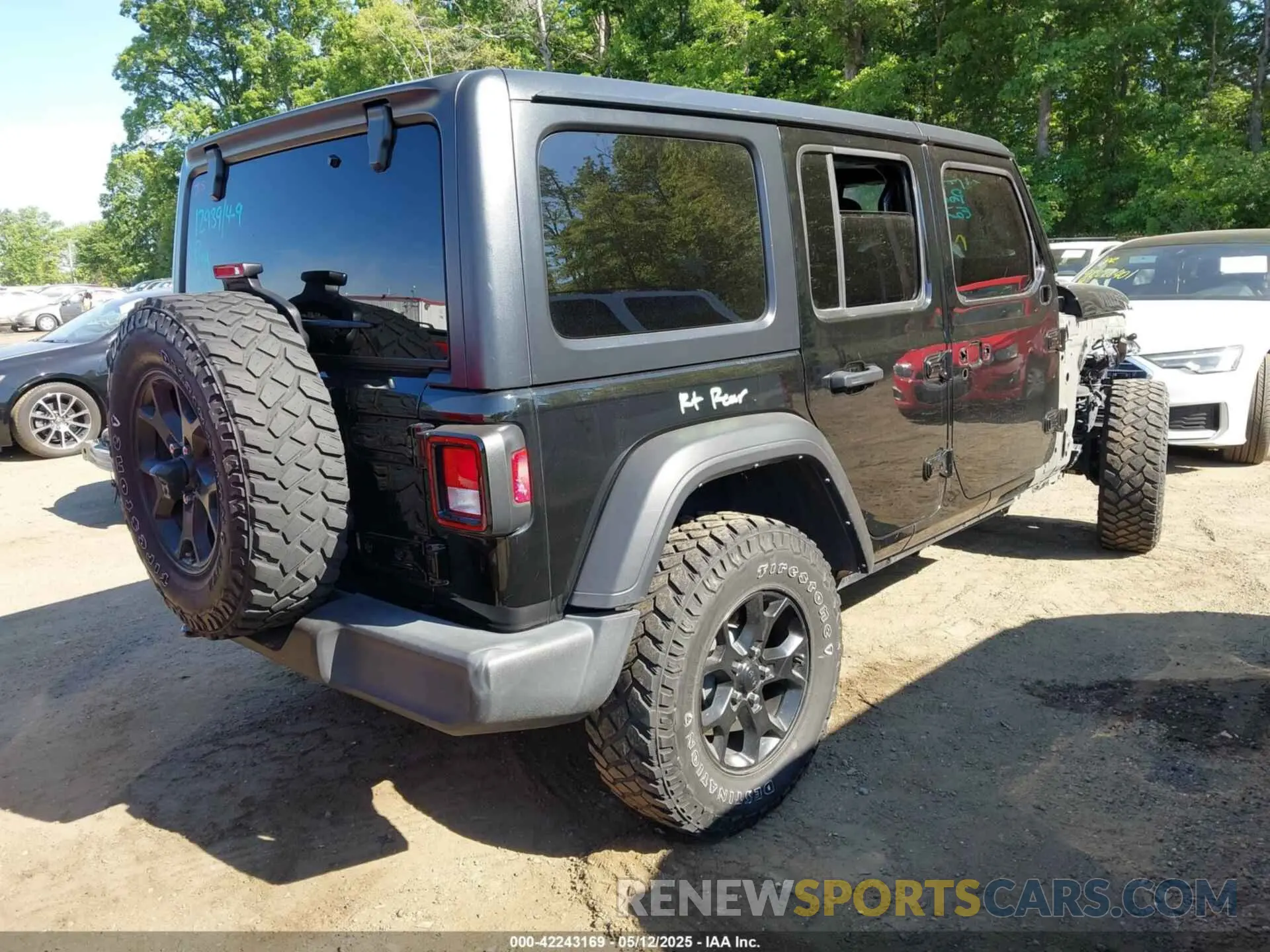 4 fotografías del automóvil dañado 1C4HJXDNXMW646194 JEEP WRANGLER UNLIMITED 2021