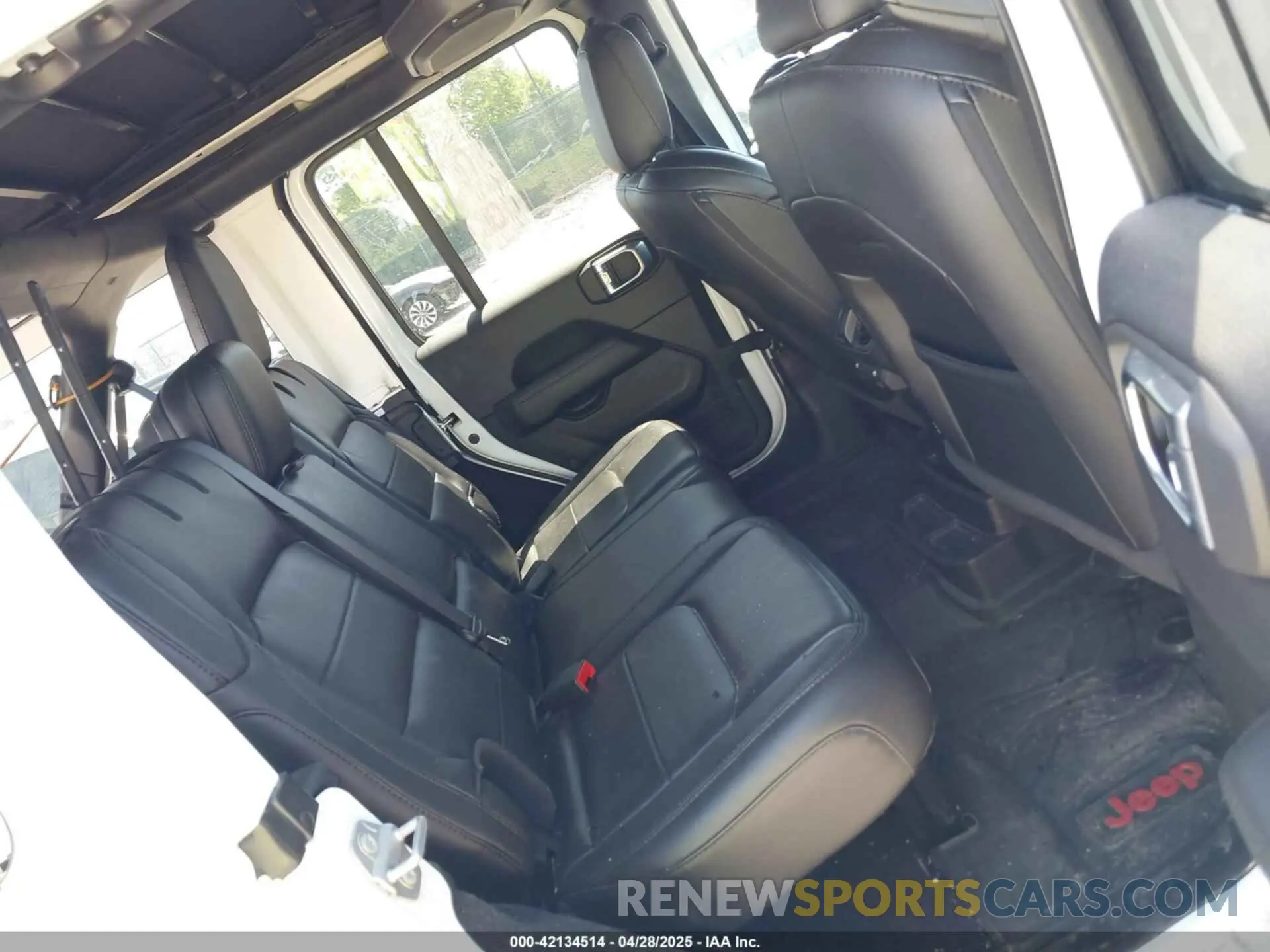 8 fotografías del automóvil dañado 1C4HJXEN2MW528137 JEEP WRANGLER UNLIMITED 2021