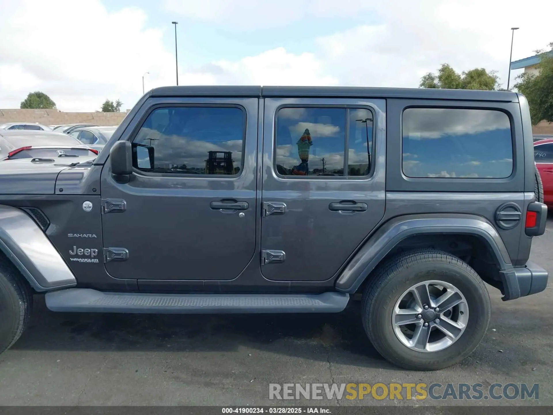 14 fotografías del automóvil dañado 1C4HJXEN4MW503014 JEEP WRANGLER UNLIMITED 2021