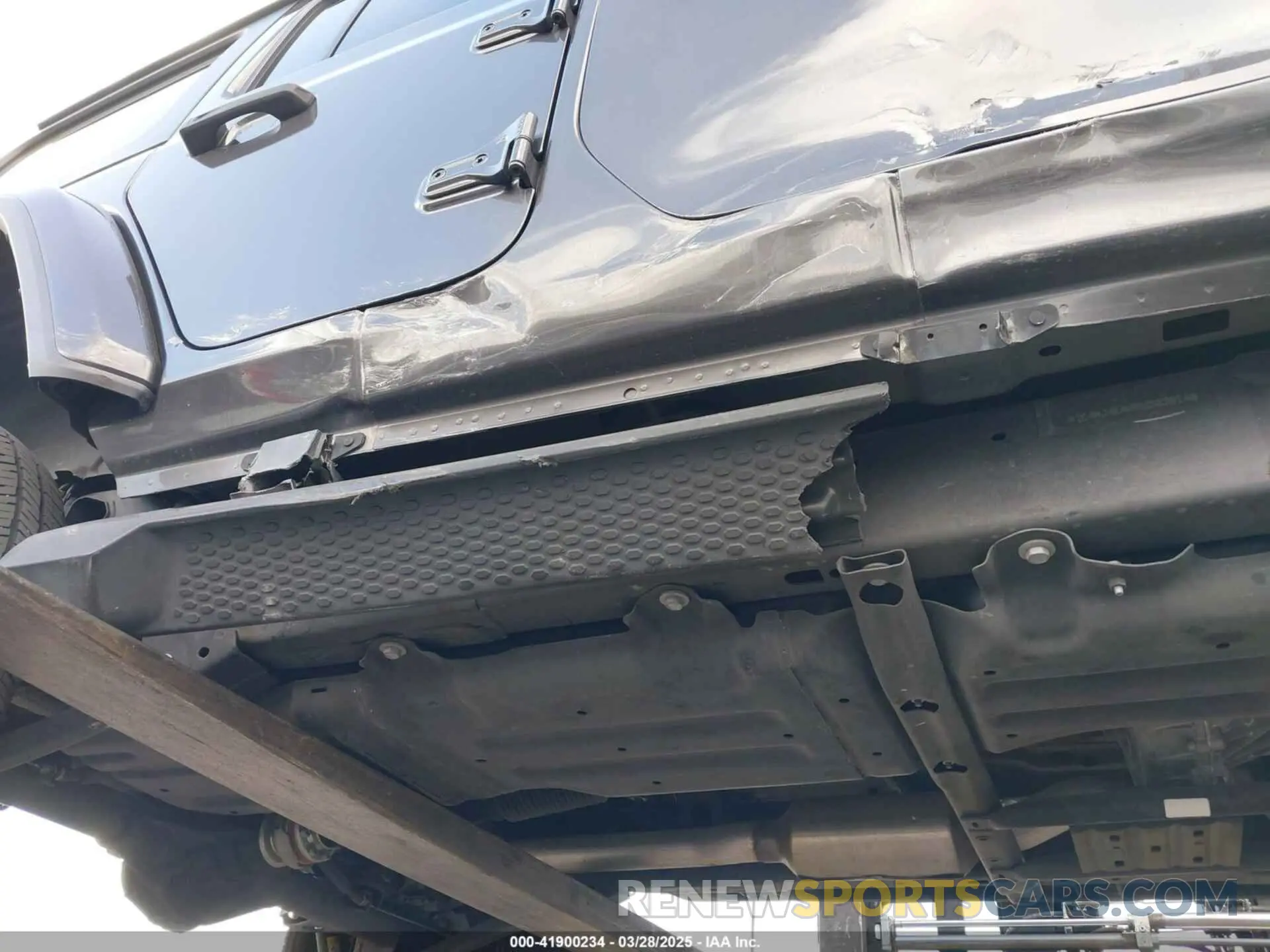 18 fotografías del automóvil dañado 1C4HJXEN4MW503014 JEEP WRANGLER UNLIMITED 2021