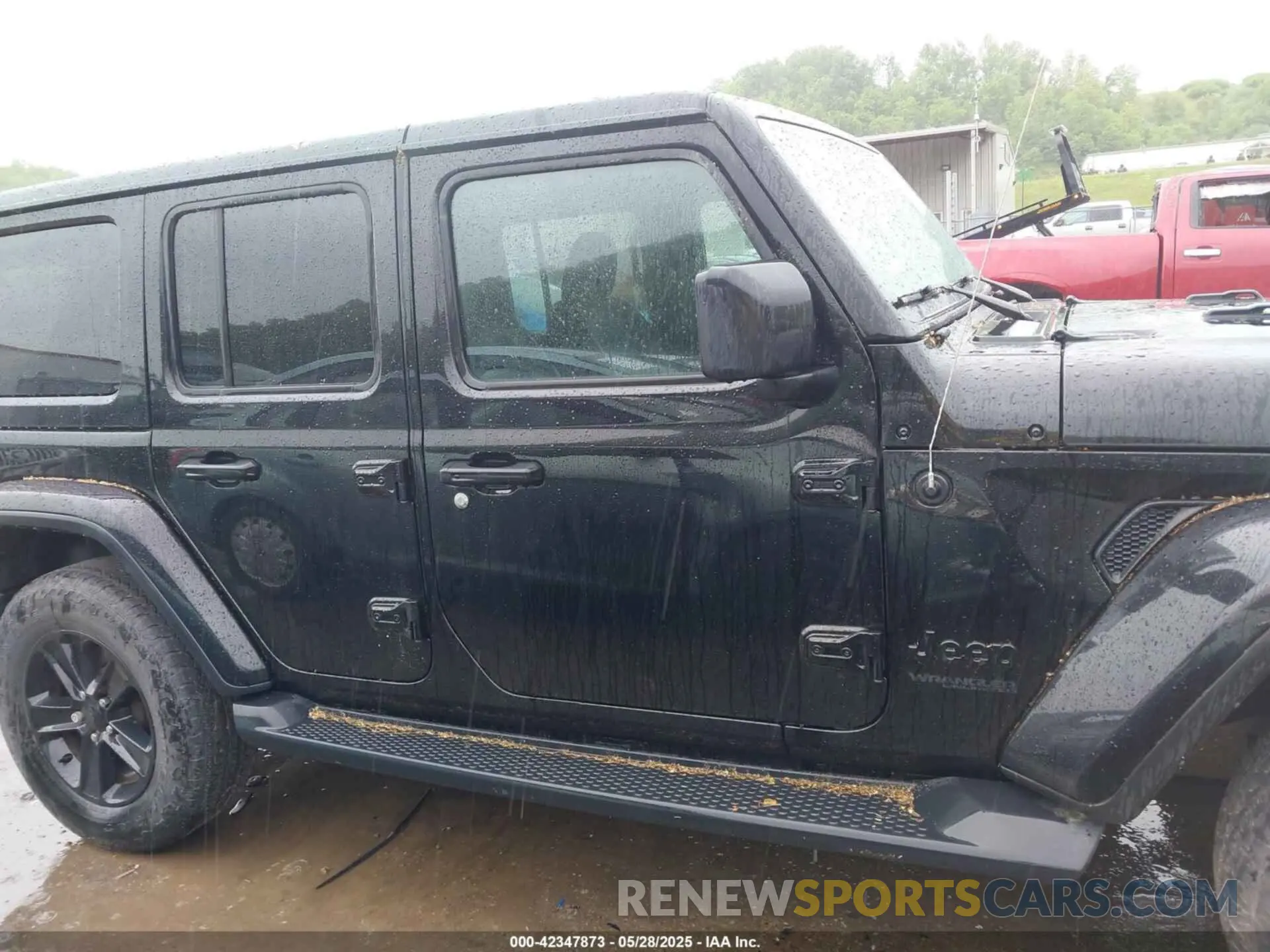 13 fotografías del automóvil dañado 1C4HJXEN4MW740909 JEEP WRANGLER UNLIMITED 2021