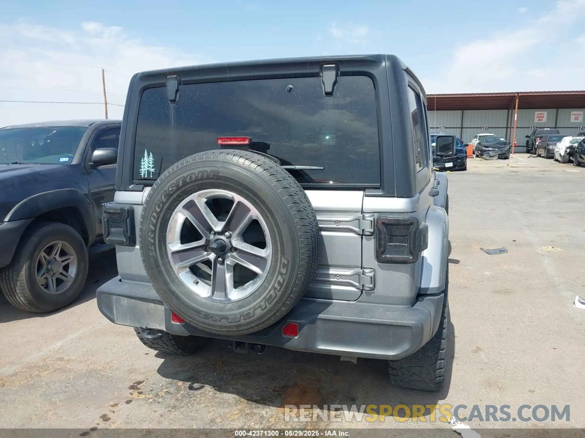 15 fotografías del automóvil dañado 1C4HJXEN5MW653567 JEEP WRANGLER UNLIMITED 2021