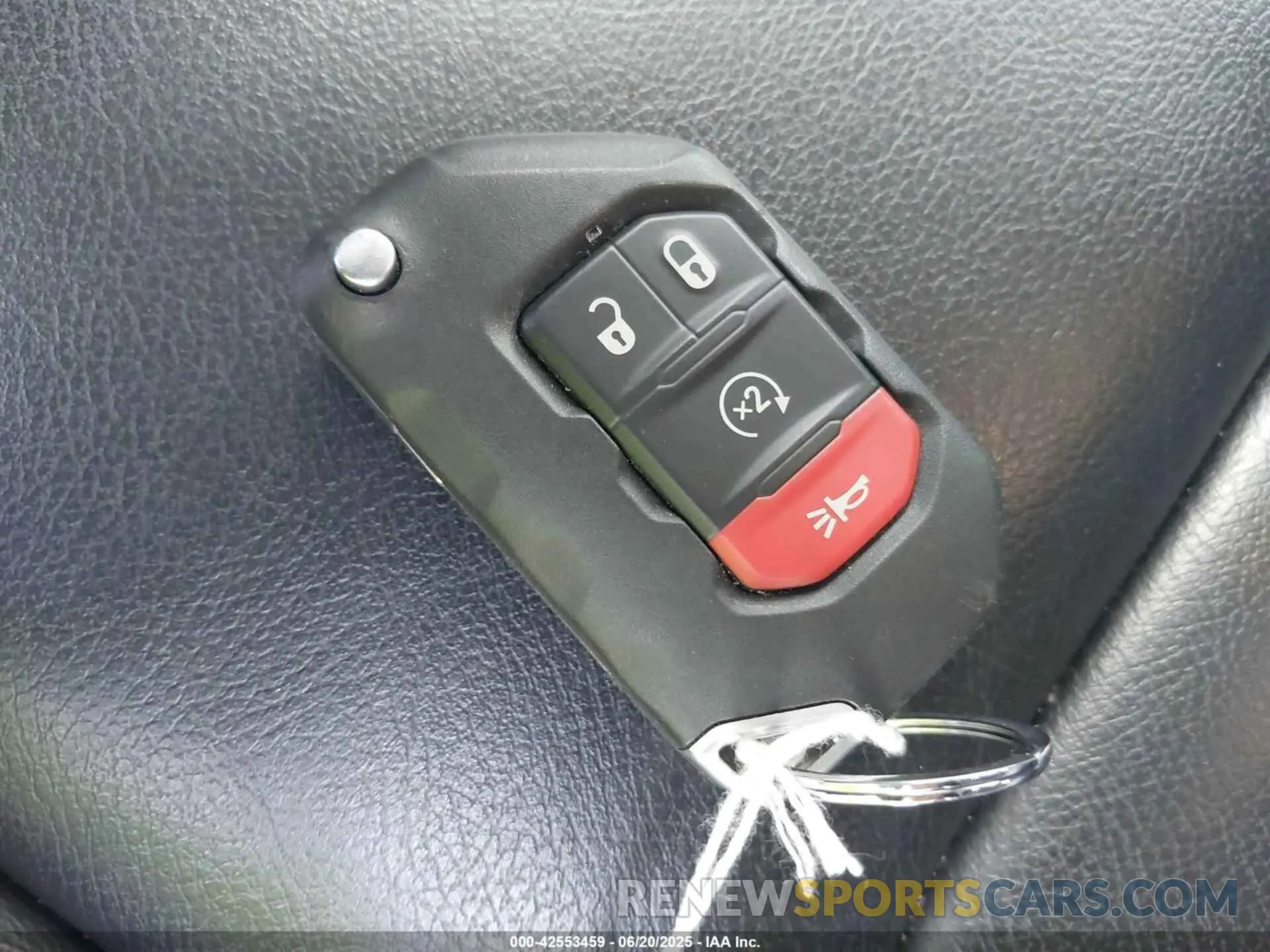 11 fotografías del automóvil dañado 1C4HJXEN9MW637288 JEEP WRANGLER UNLIMITED 2021