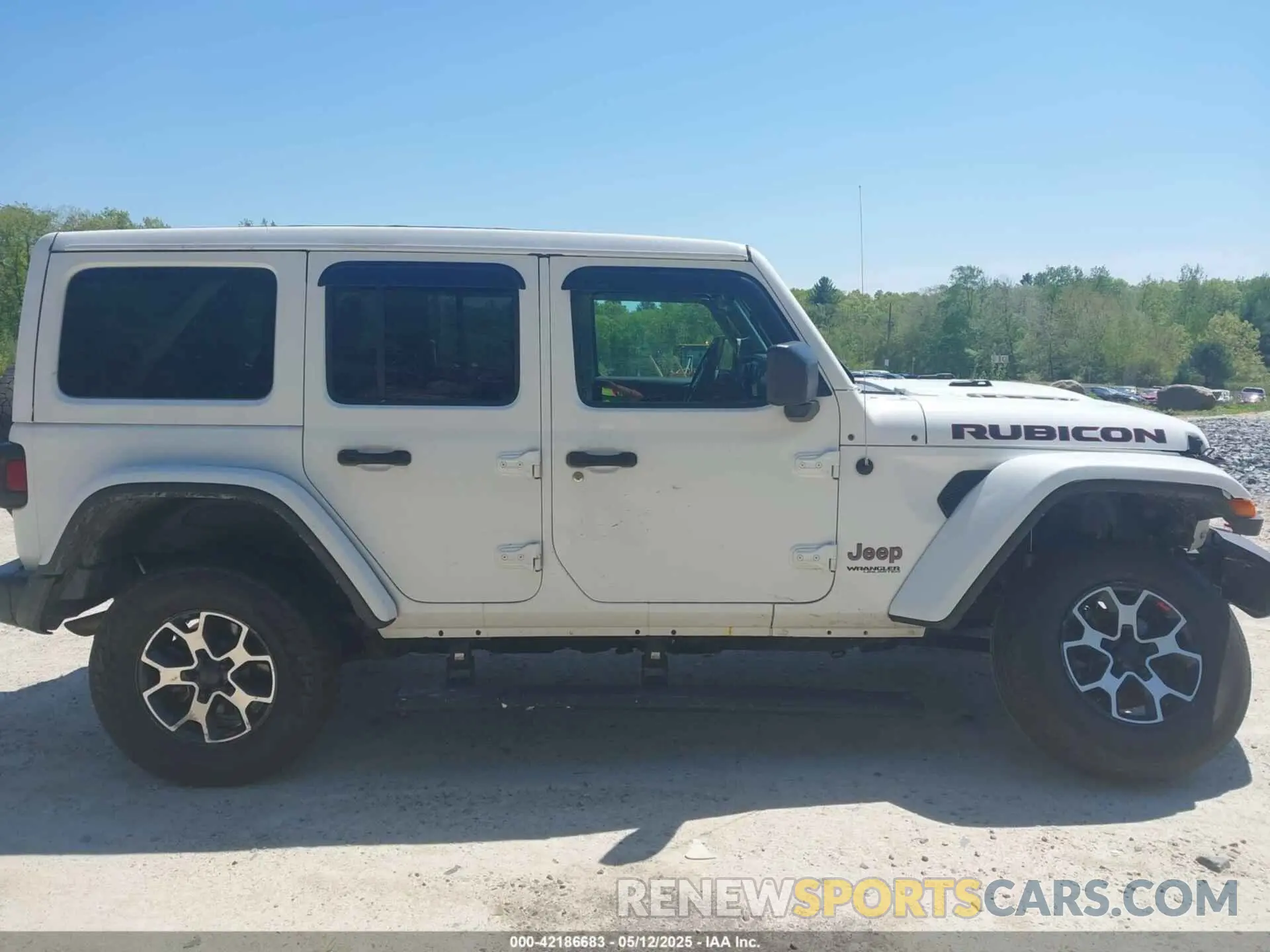 13 fotografías del automóvil dañado 1C4HJXFG5MW586842 JEEP WRANGLER UNLIMITED 2021