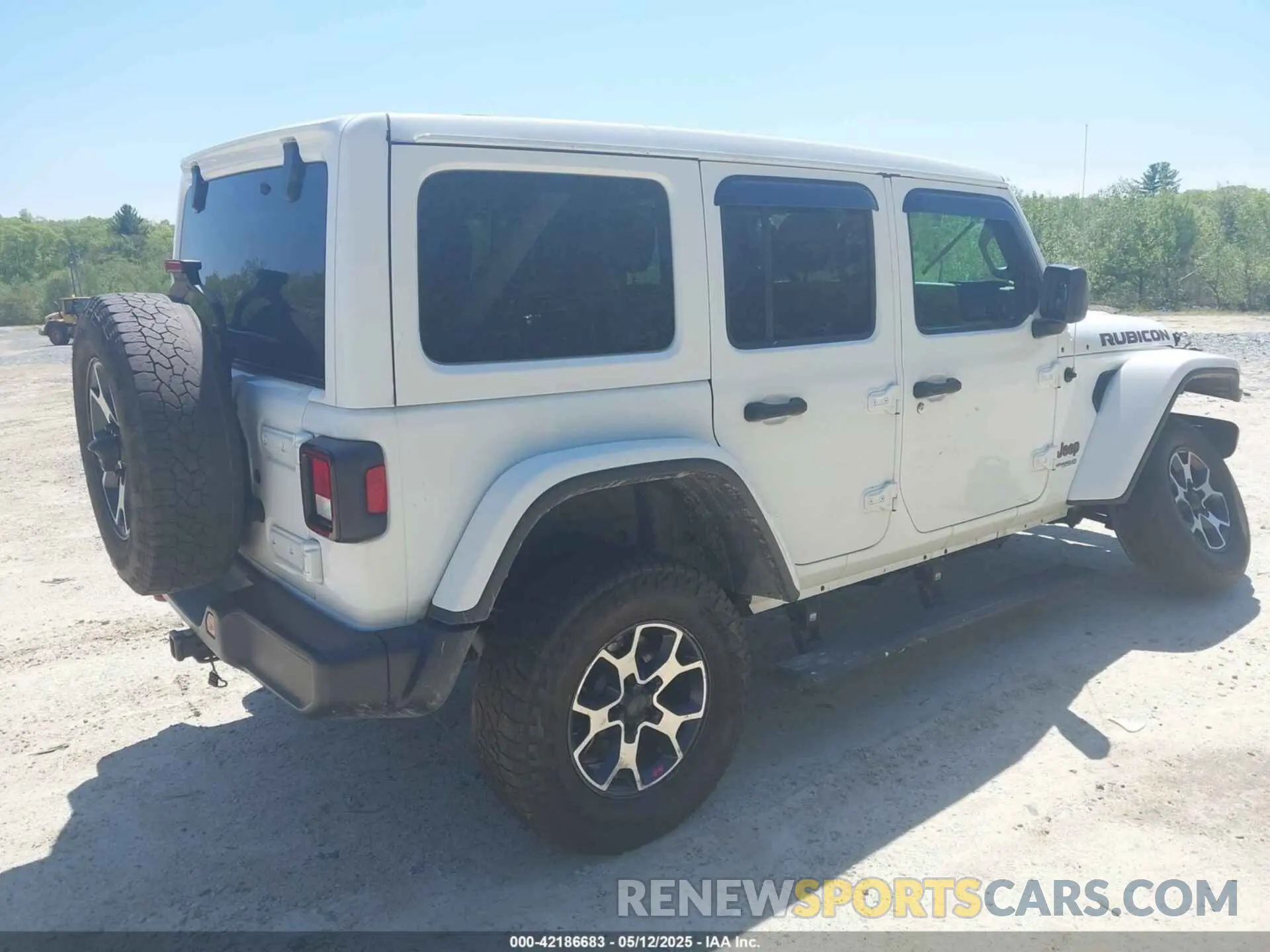 4 fotografías del automóvil dañado 1C4HJXFG5MW586842 JEEP WRANGLER UNLIMITED 2021