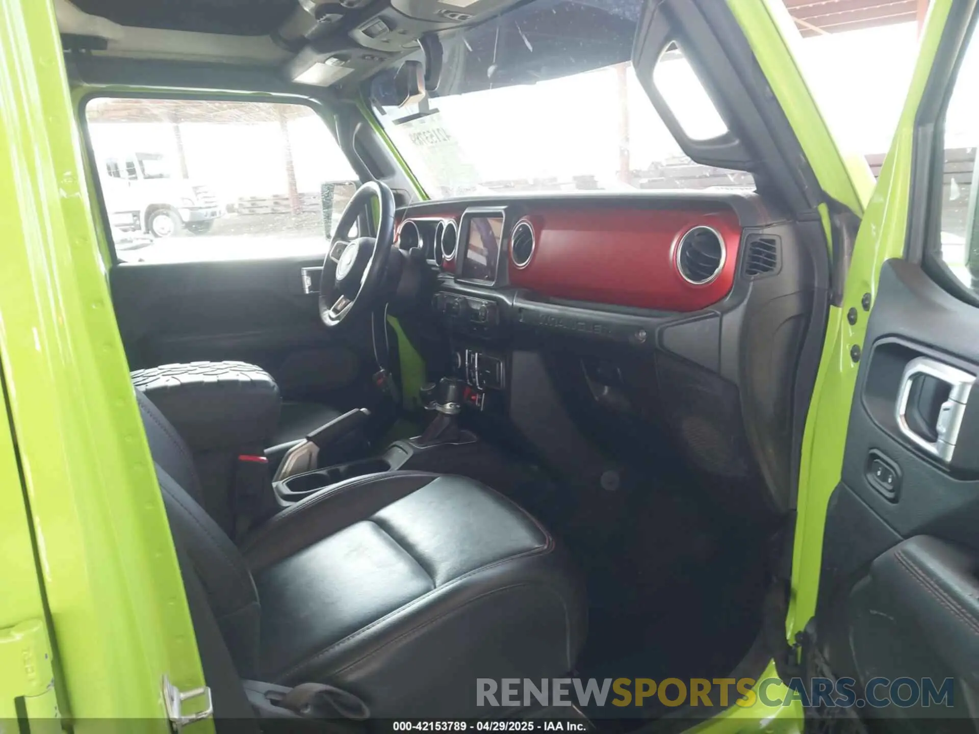 5 fotografías del automóvil dañado 1C4JJXFM4MW833906 JEEP WRANGLER UNLIMITED 2021