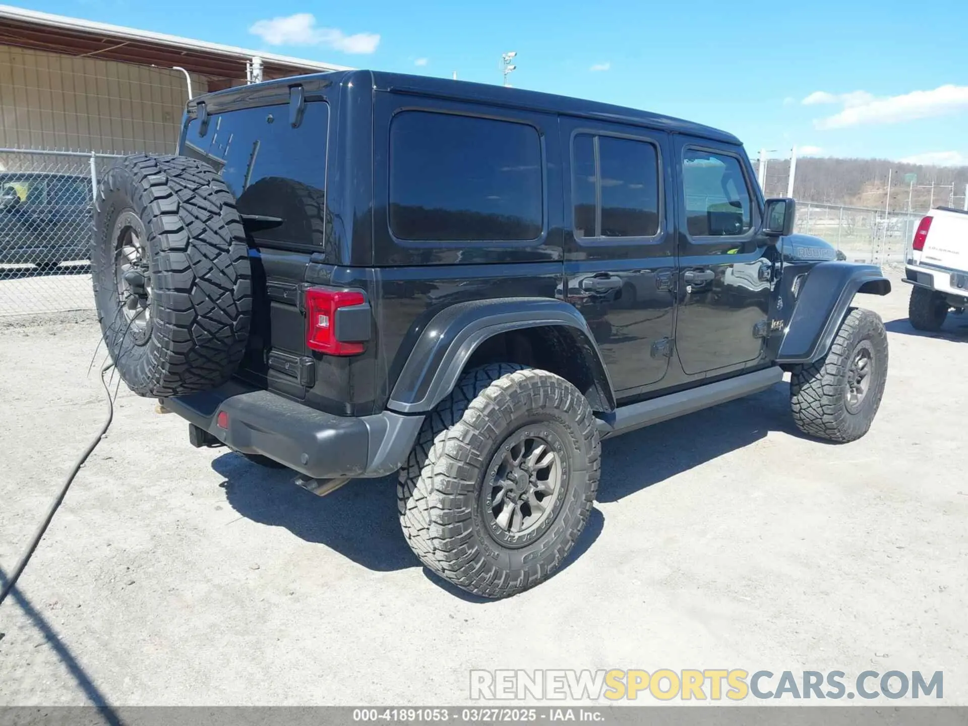 4 fotografías del automóvil dañado 1C4JJXSJ9MW752007 JEEP WRANGLER UNLIMITED 2021