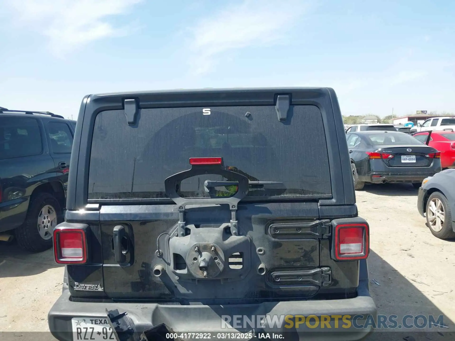 16 fotografías del automóvil dañado 1C4HJXDG5NW180130 JEEP WRANGLER UNLIMITED 2022