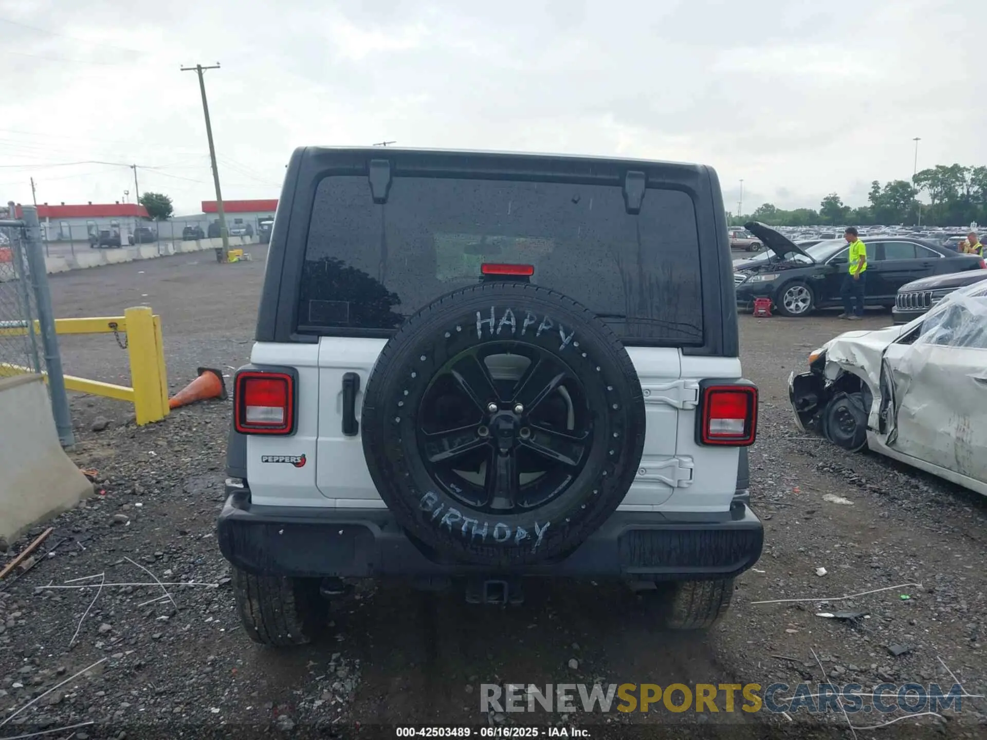 16 fotografías del automóvil dañado 1C4HJXDGXNW201781 JEEP WRANGLER UNLIMITED 2022