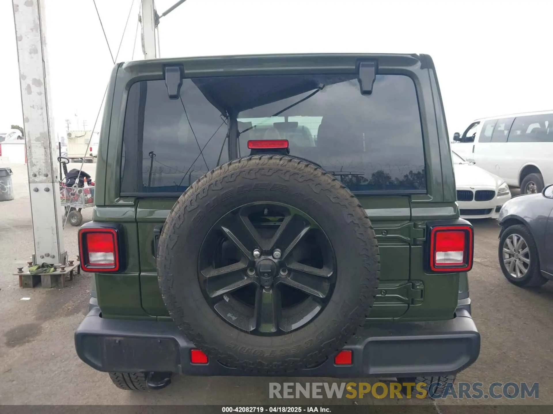 16 fotografías del automóvil dañado 1C4HJXEN1NW262627 JEEP WRANGLER UNLIMITED 2022