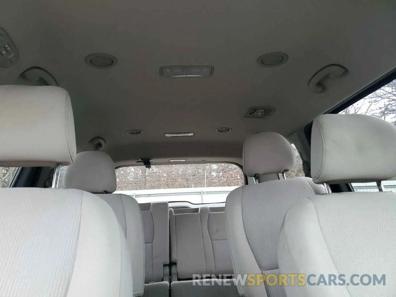 10 fotografías del automóvil dañado KNDMB5C13K6564982 KIA All Models 2019