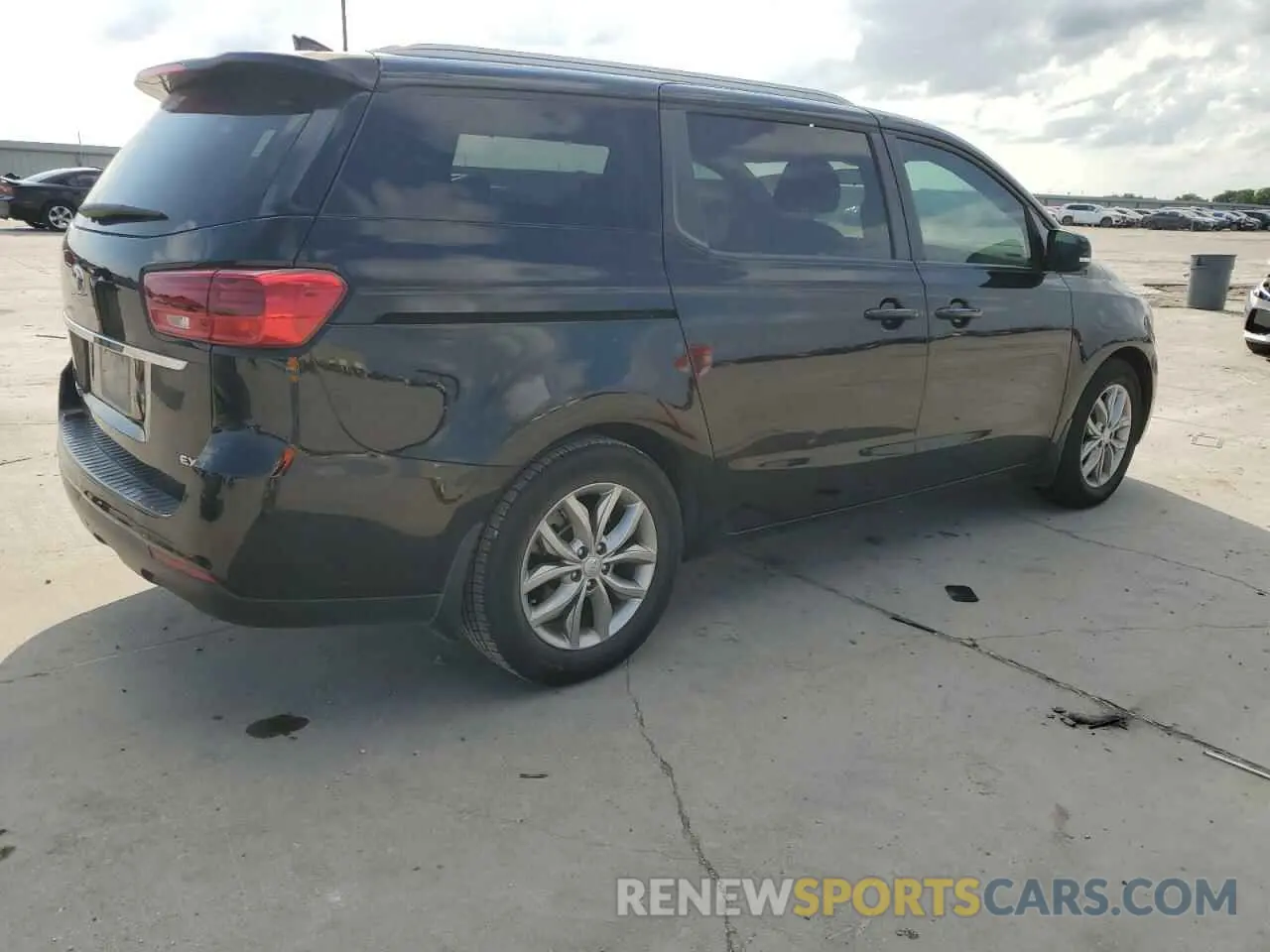 3 fotografías del automóvil dañado KNDMB5C10L6580297 KIA All Models 2020