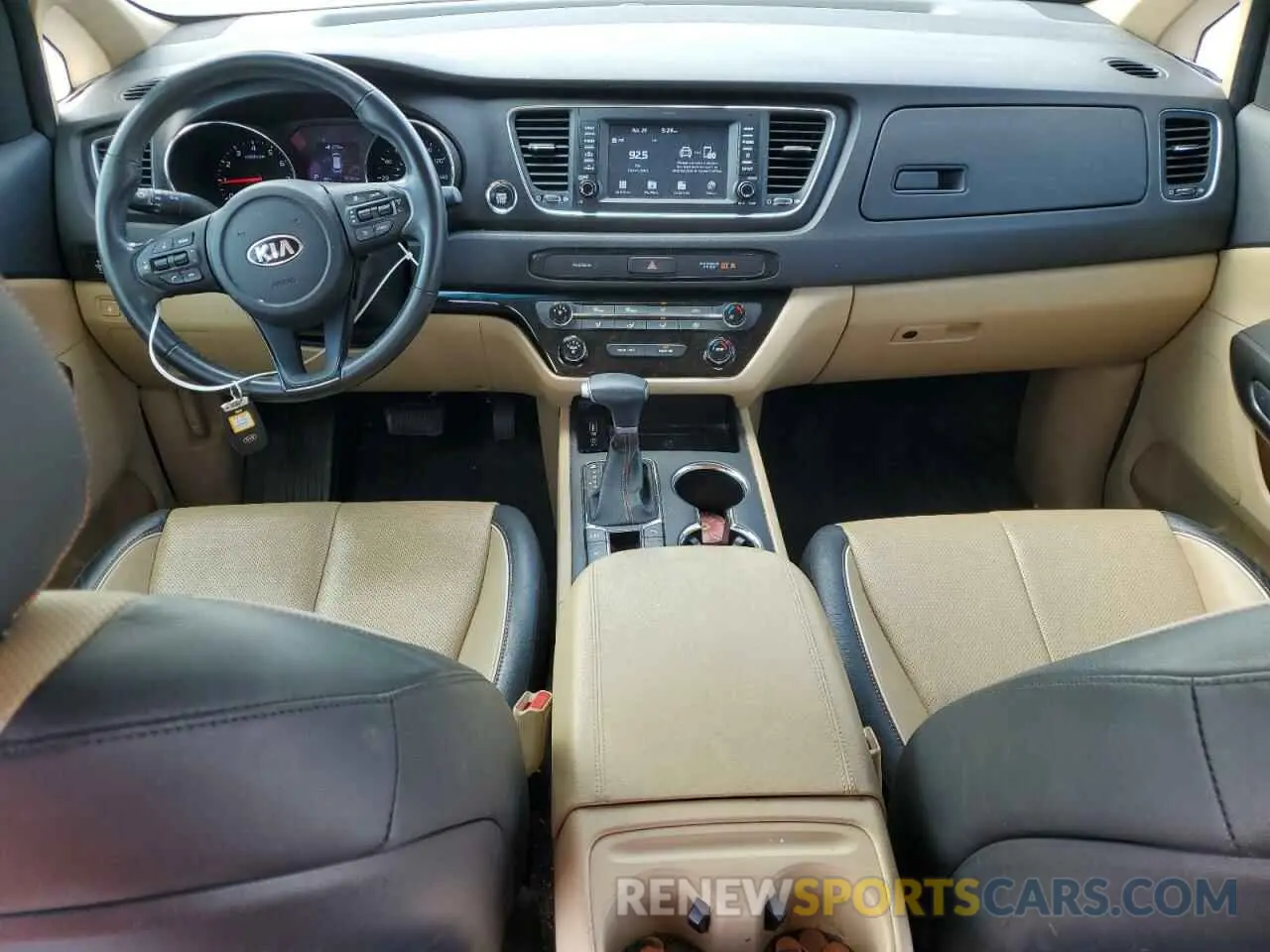 8 fotografías del automóvil dañado KNDMB5C10L6580297 KIA All Models 2020