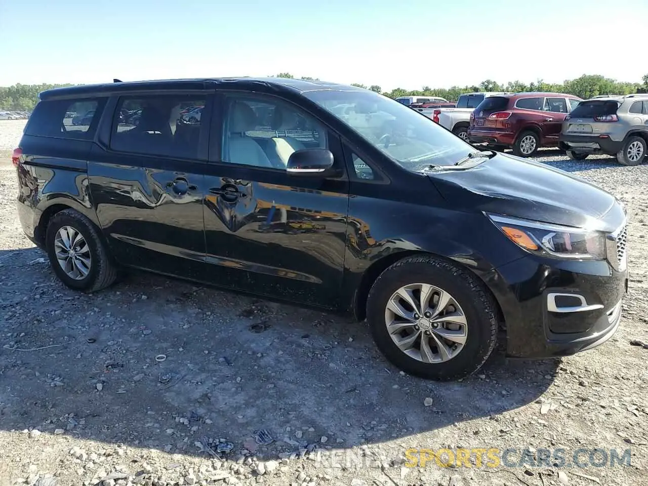 4 fotografías del automóvil dañado KNDMB5C17L6581785 KIA All Models 2020