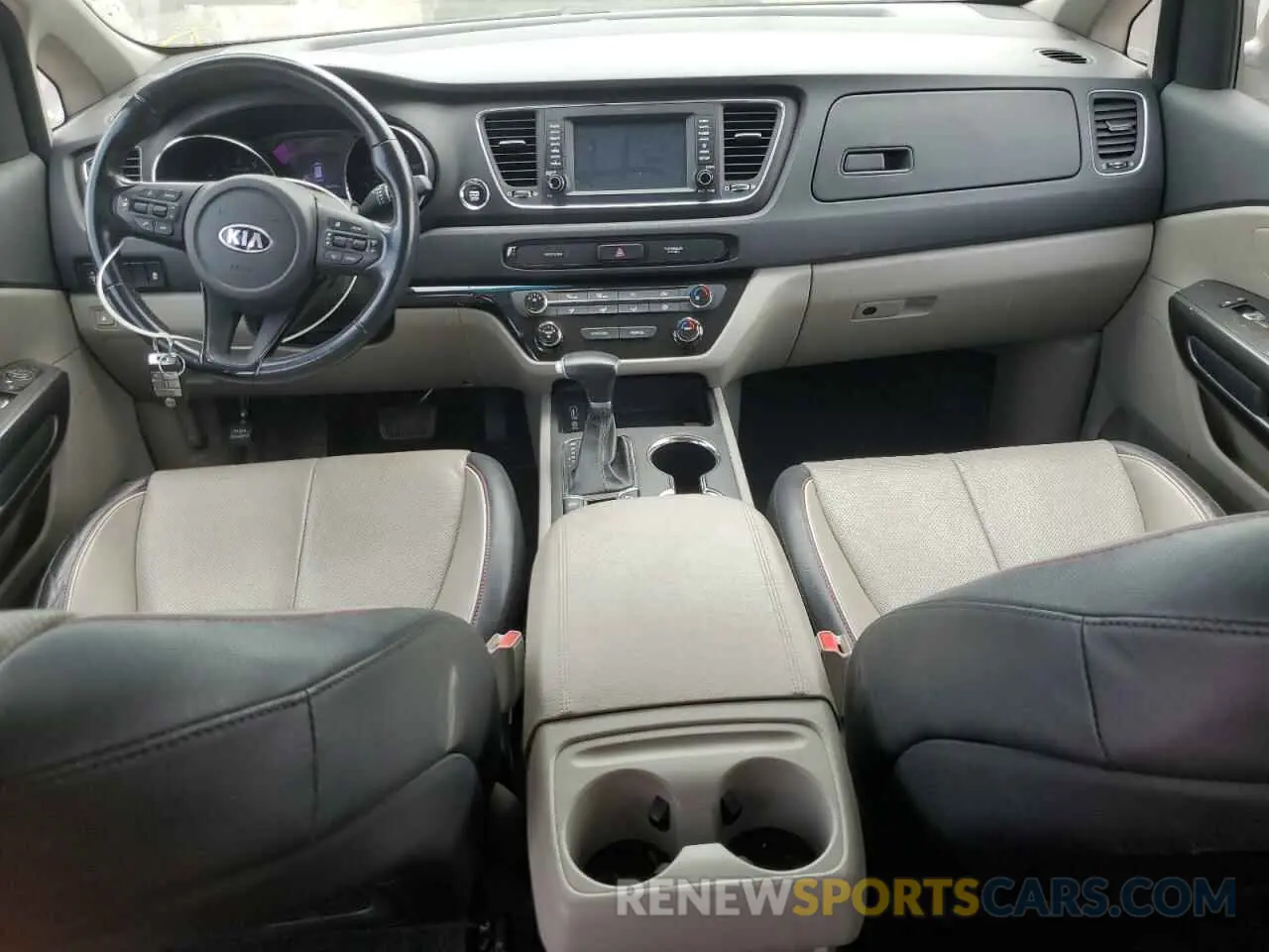 8 fotografías del automóvil dañado KNDMB5C17M6673366 KIA All Models 2021
