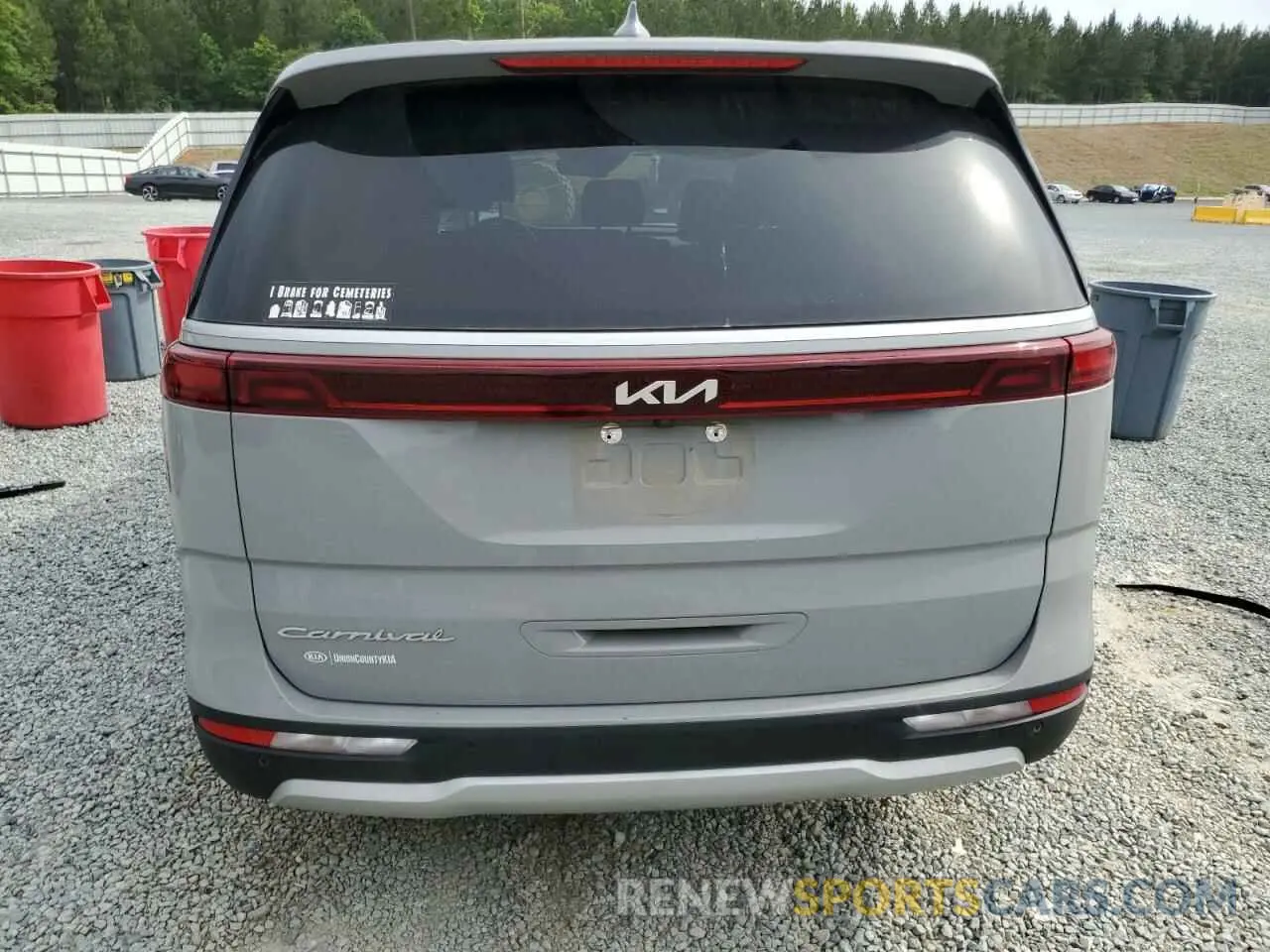 6 fotografías del automóvil dañado KNDNC5H31N6082009 KIA CARNIVAL E 2022