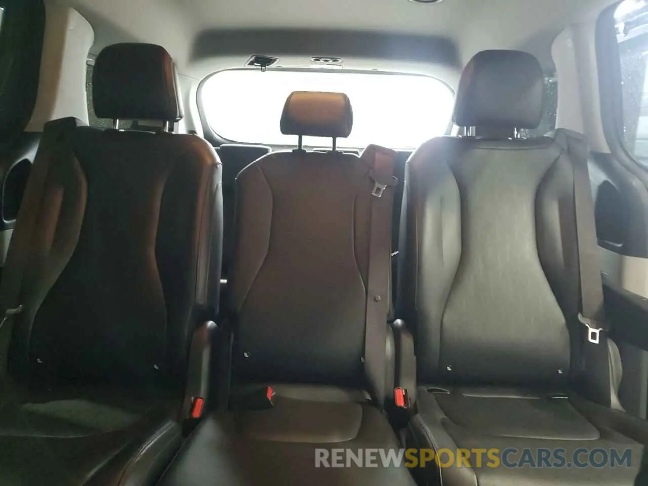 10 fotografías del automóvil dañado KNDNC5H33P6250901 KIA CARNIVAL E 2023