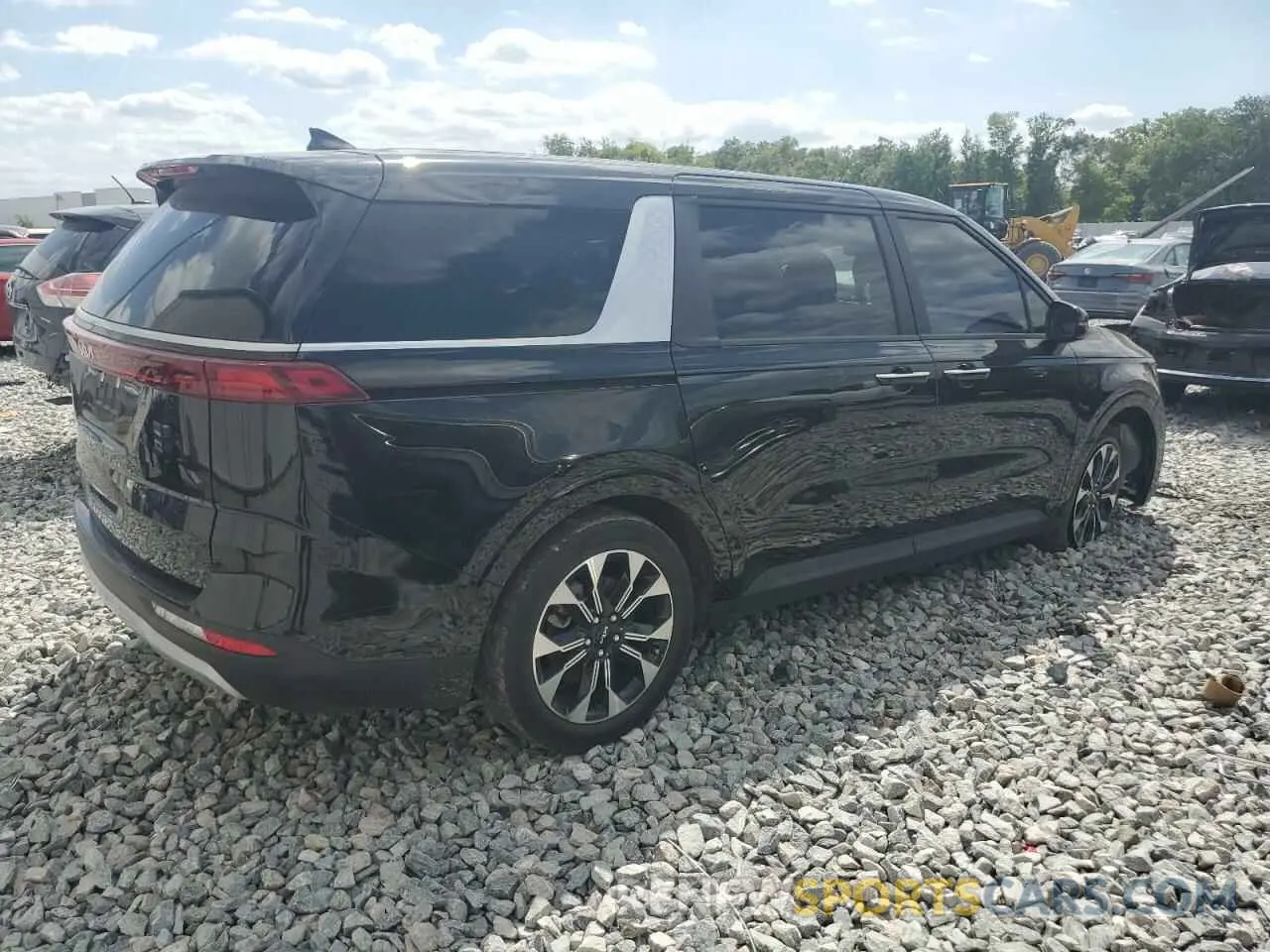 3 fotografías del automóvil dañado KNDNC5H39P6231933 KIA CARNIVAL E 2023
