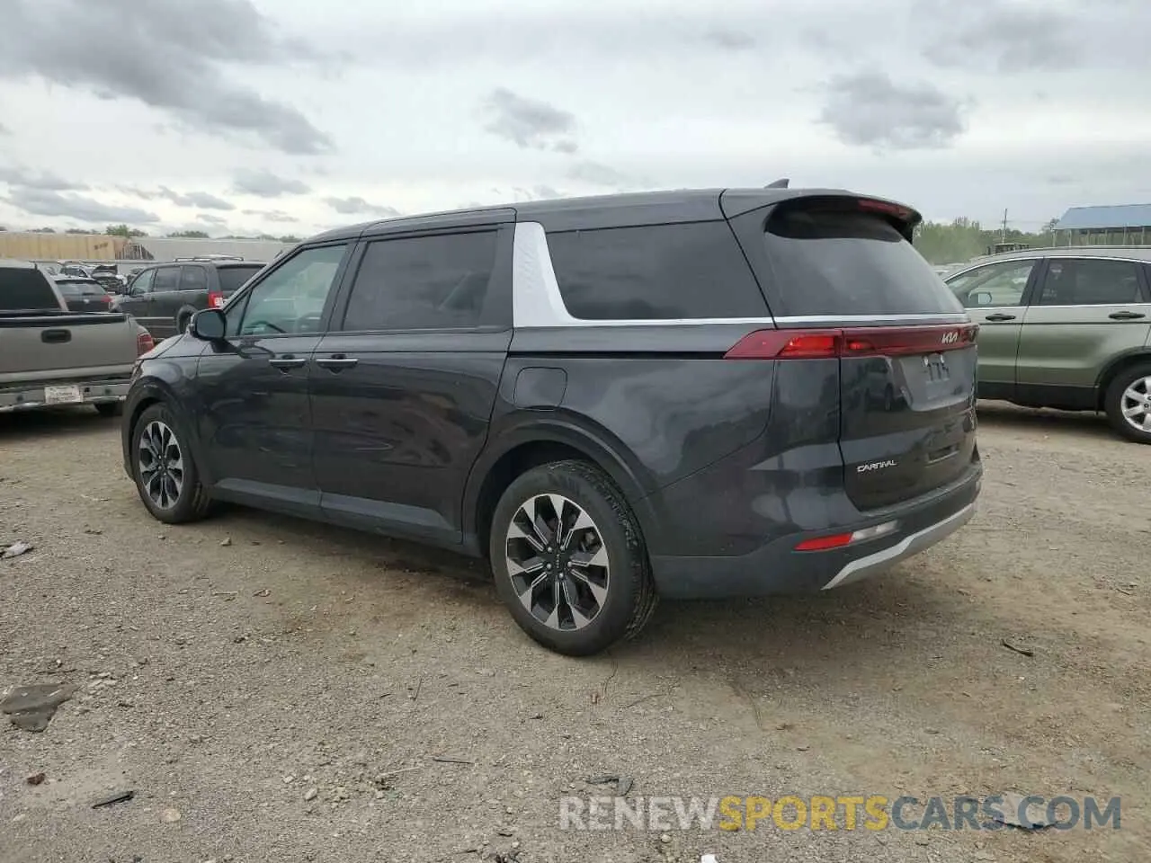 2 fotografías del automóvil dañado KNDNC5H32R6395835 KIA CARNIVAL E 2024