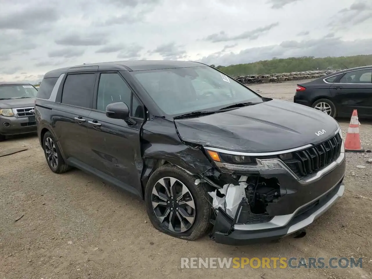 4 fotografías del automóvil dañado KNDNC5H32R6395835 KIA CARNIVAL E 2024