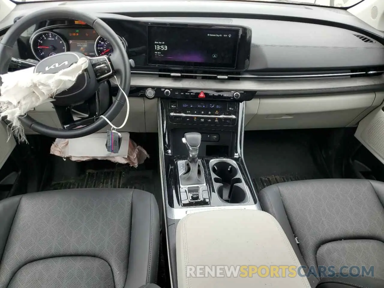 8 fotografías del automóvil dañado KNDNC5H32R6395835 KIA CARNIVAL E 2024