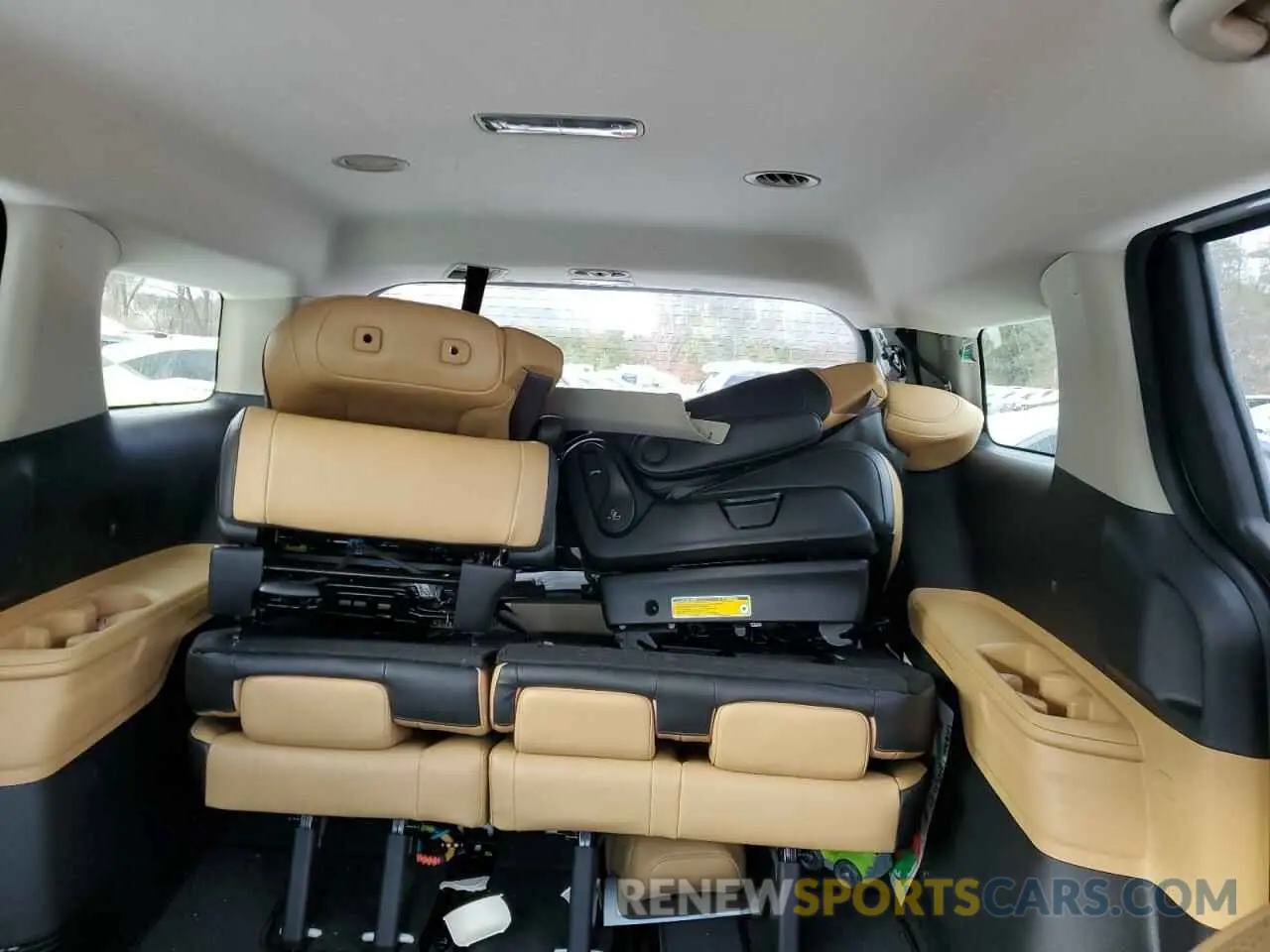 10 fotografías del automóvil dañado KNDNB4H37N6131937 KIA CARNIVAL L 2022