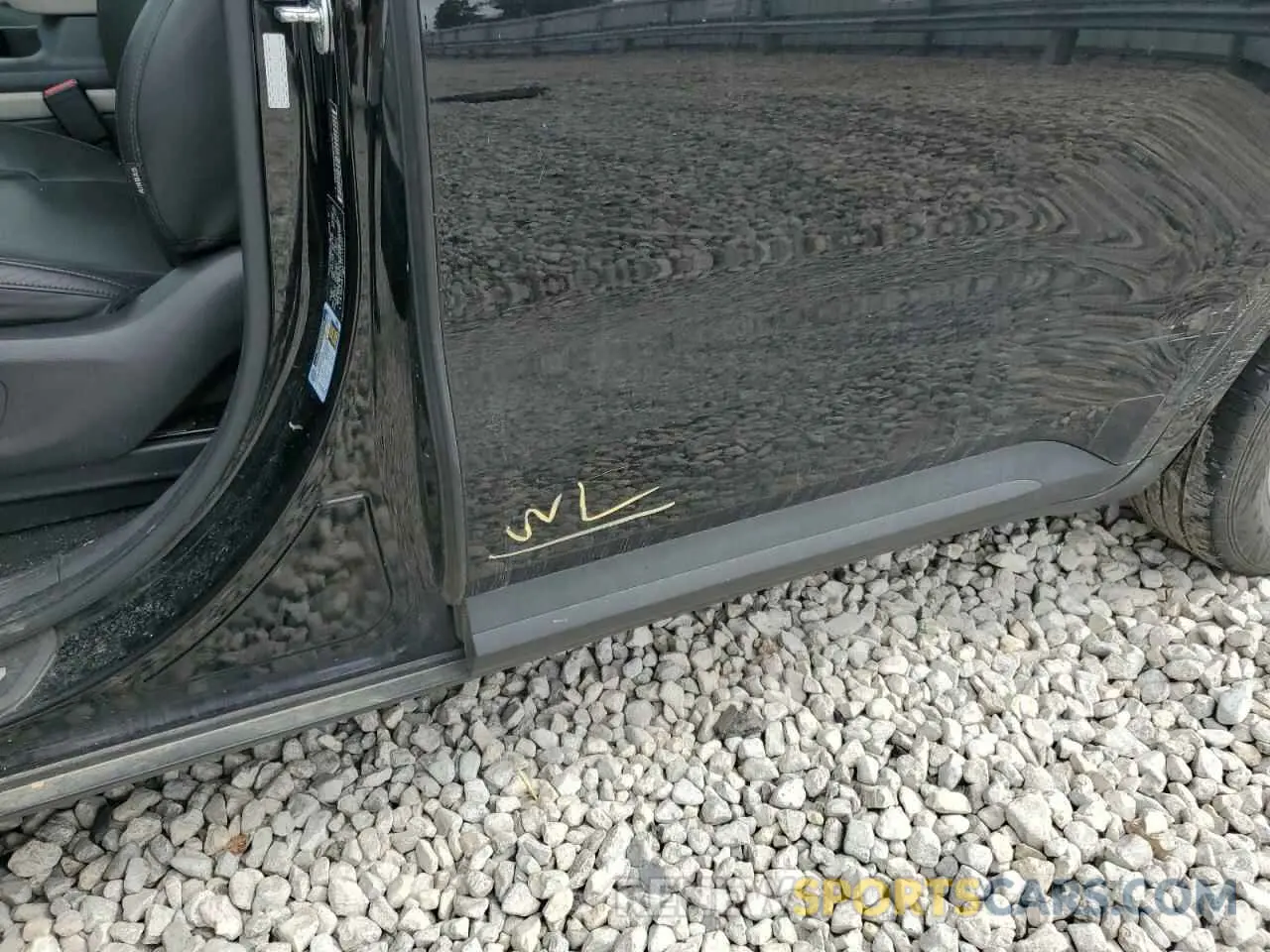 13 fotografías del automóvil dañado KNDNB4H3XN6114727 KIA CARNIVAL L 2022